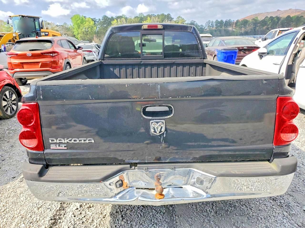2006 DODGE DAKOTA