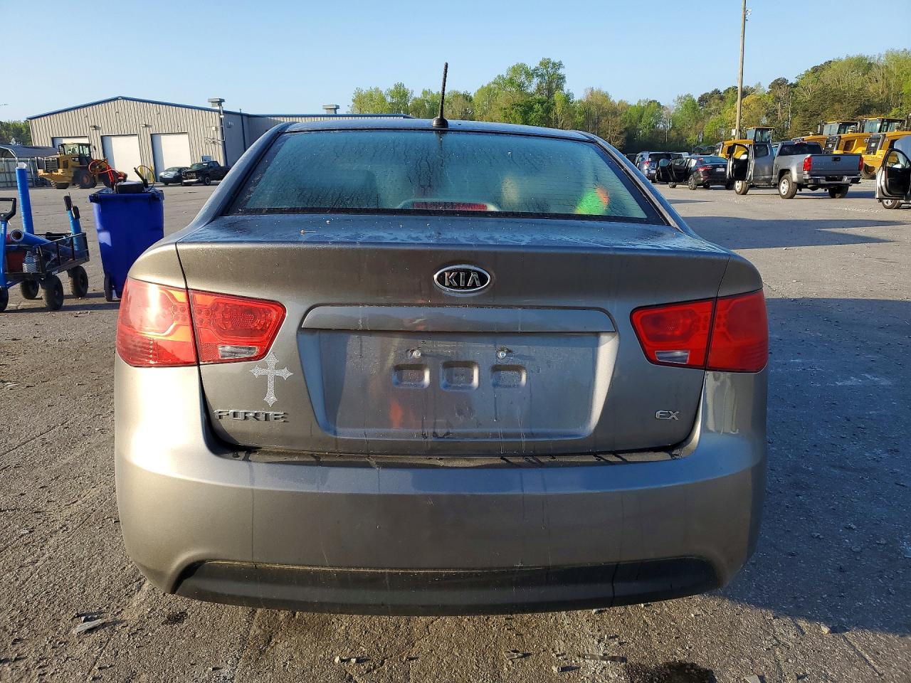 2010 KIA FORTE
