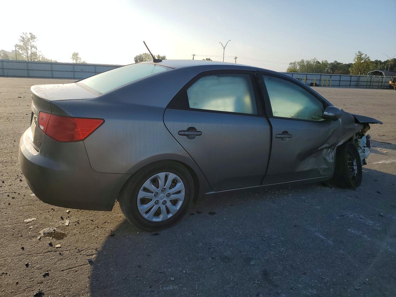 2010 KIA FORTE