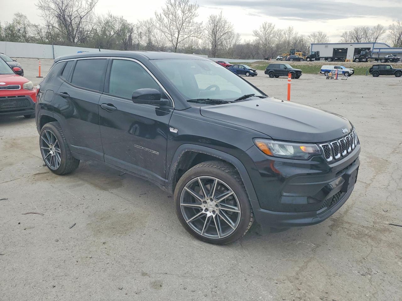 2023 JEEP COMPASS