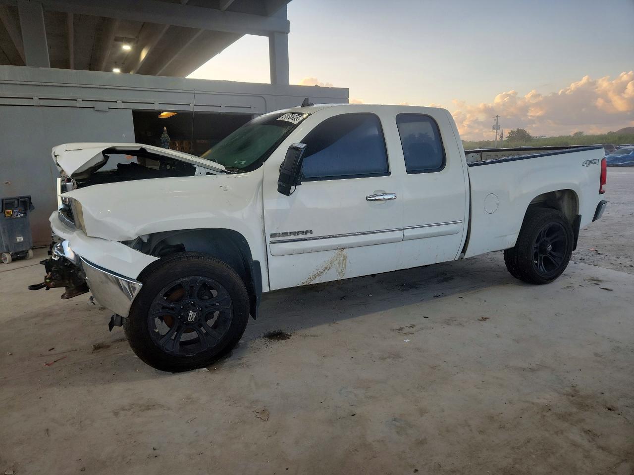 2011 GMC SIERRA