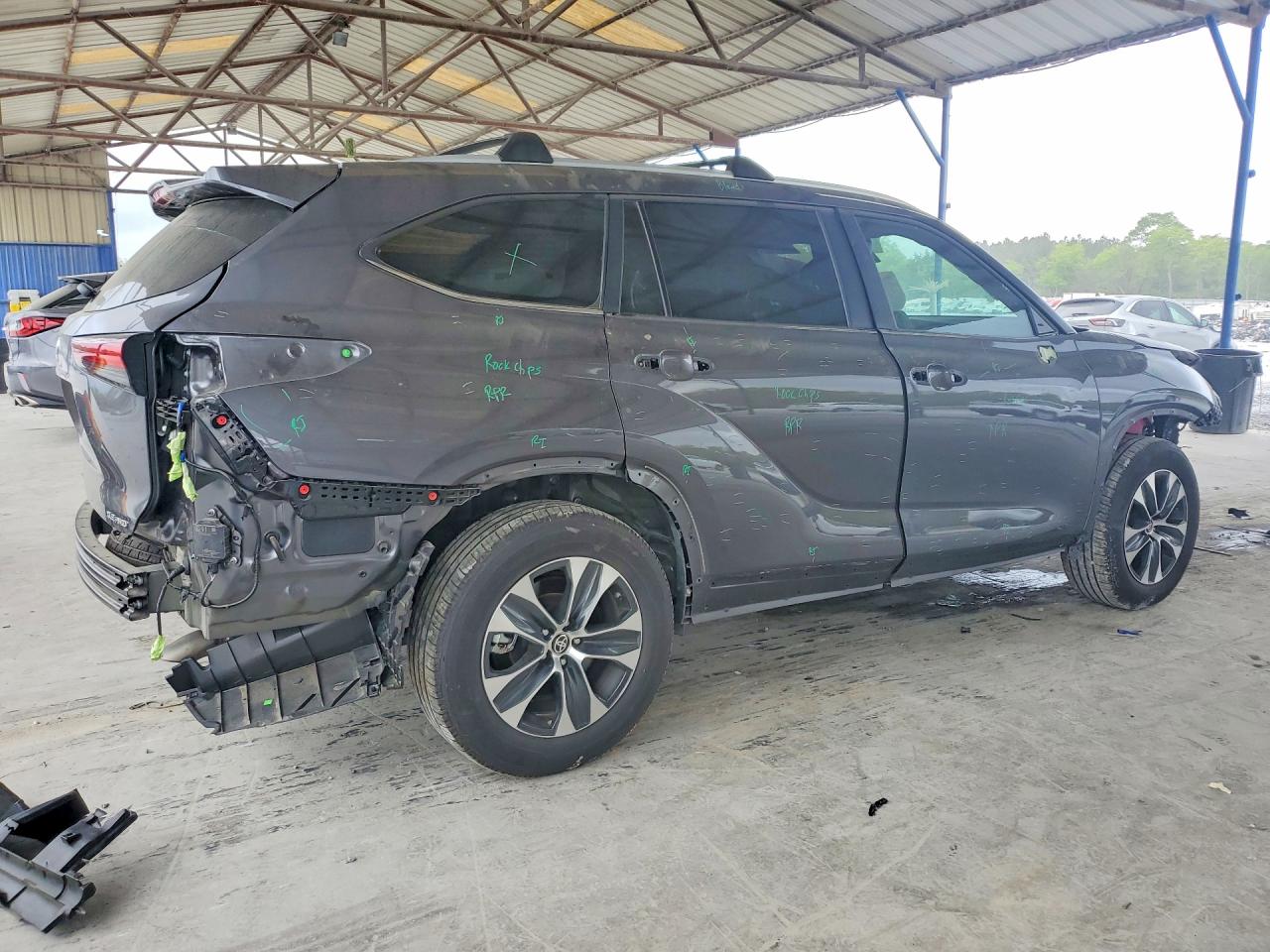 2024 TOYOTA HIGHLANDER