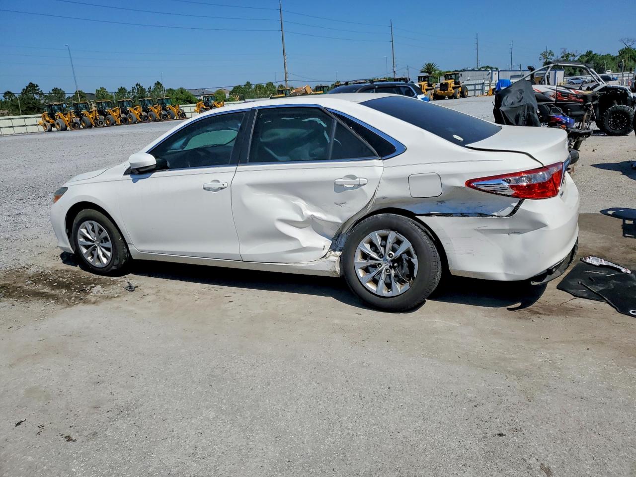 2015 TOYOTA CAMRY