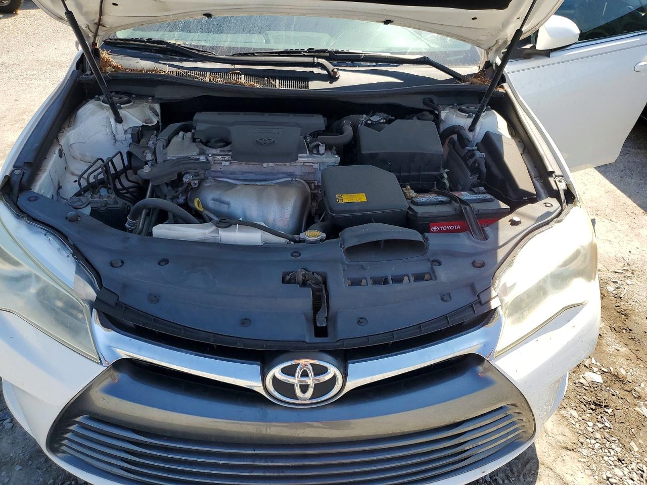 2015 TOYOTA CAMRY