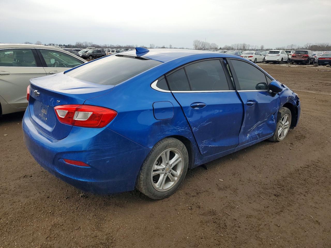 2017 CHEVROLET CRUZE