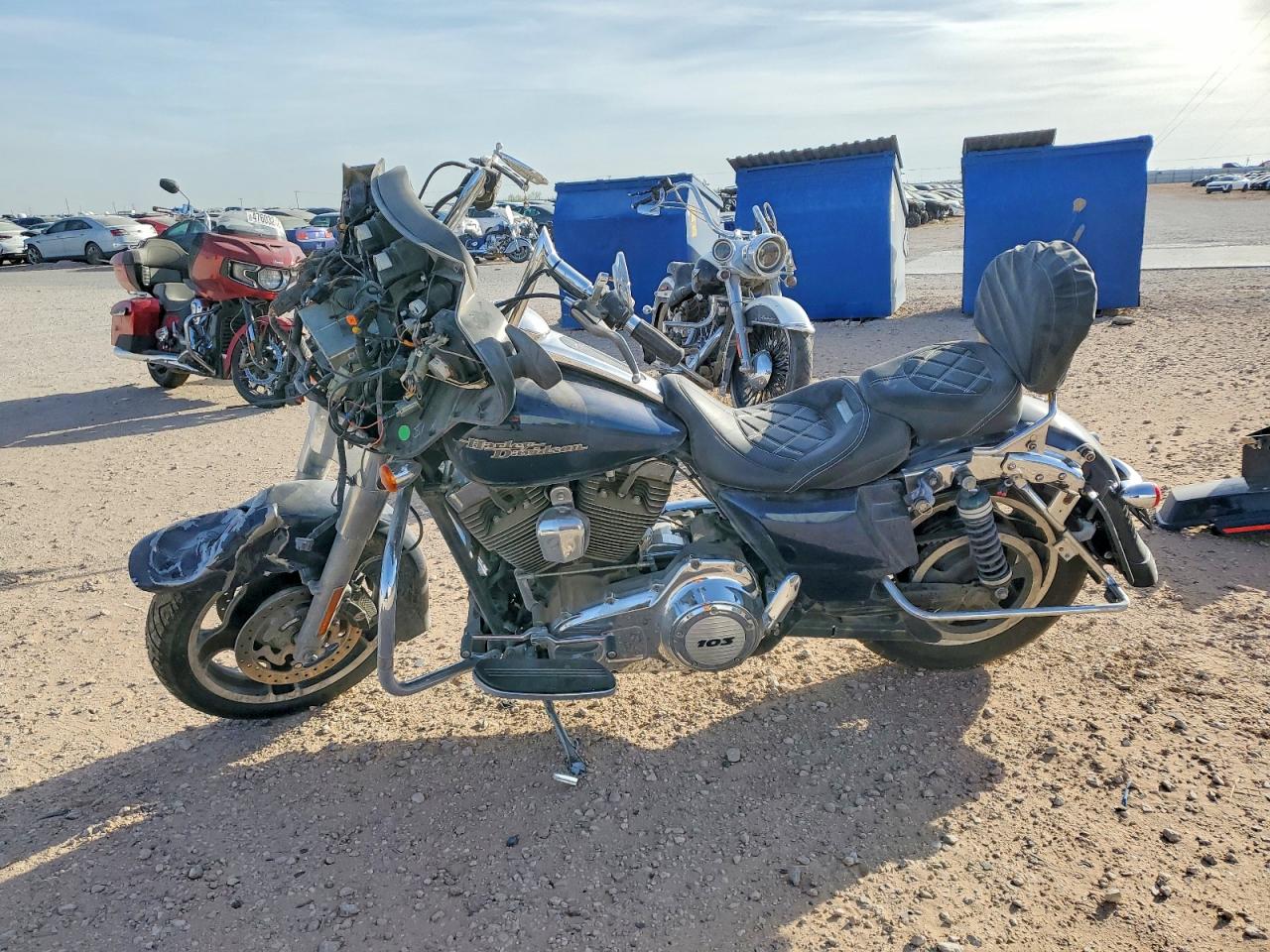 2012 HARLEY-DAVIDSON FL