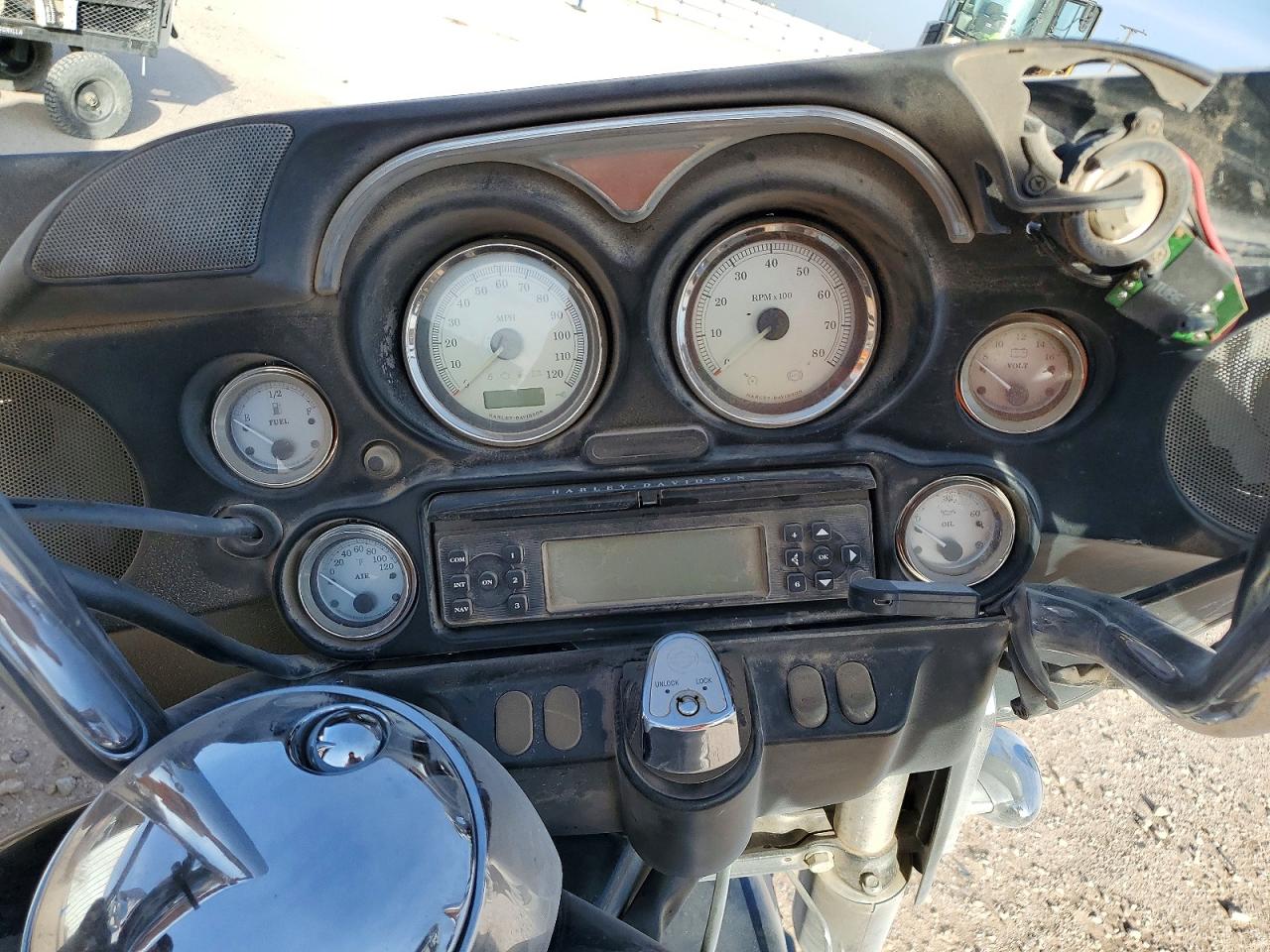 2012 HARLEY-DAVIDSON FL