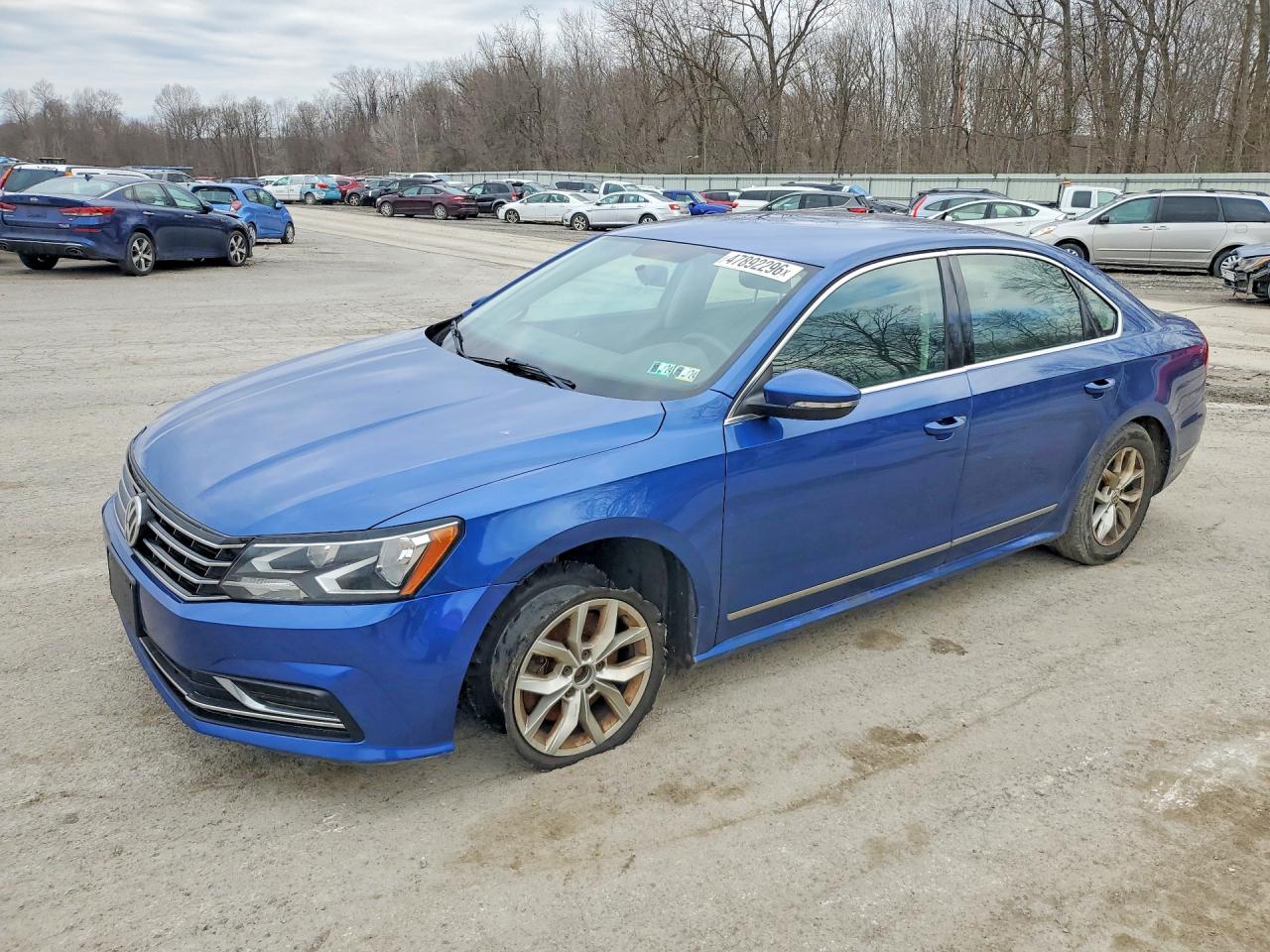 2017 VOLKSWAGEN PASSAT