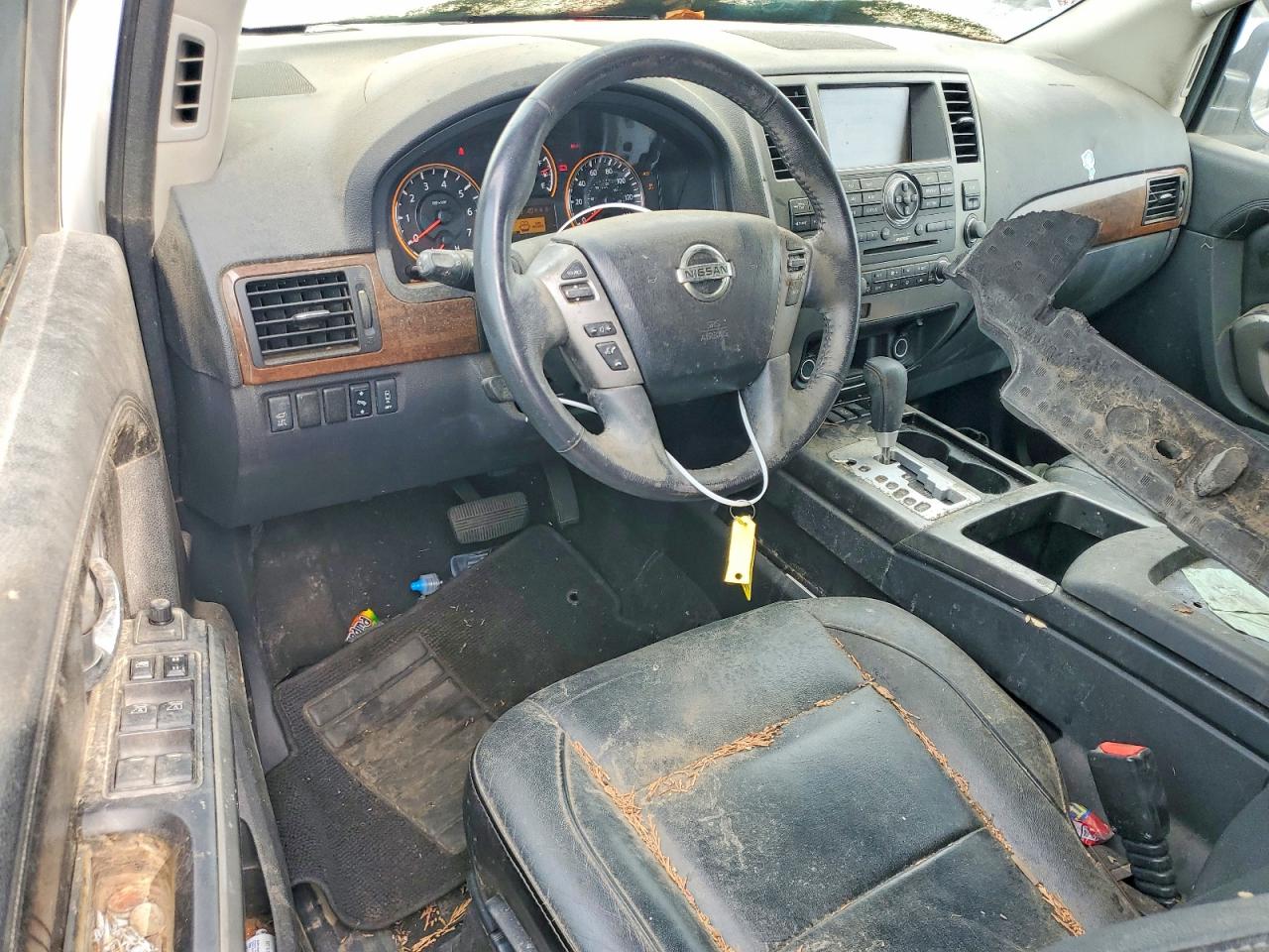2015 NISSAN ARMADA