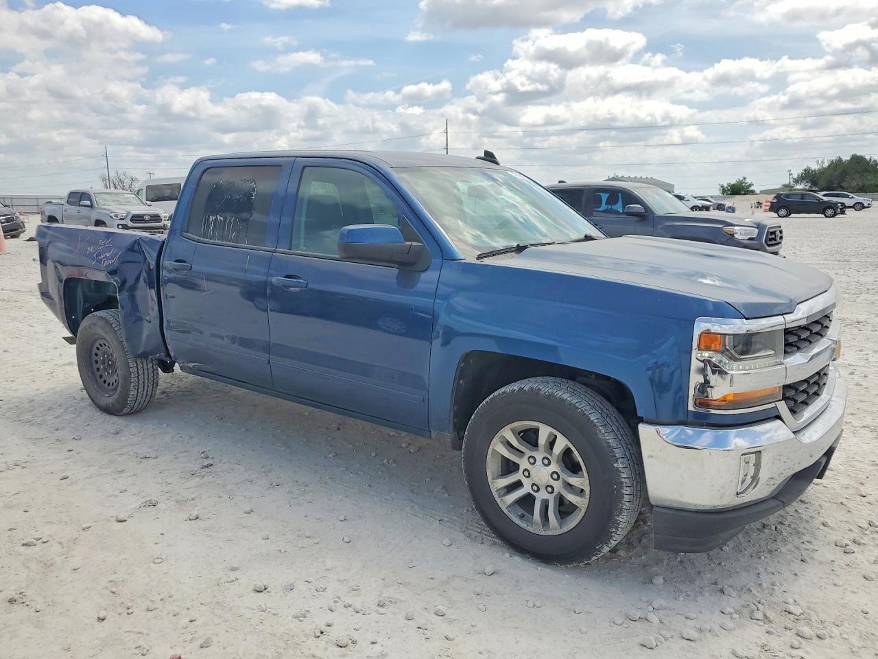 2018 CHEVROLET SILVERADO