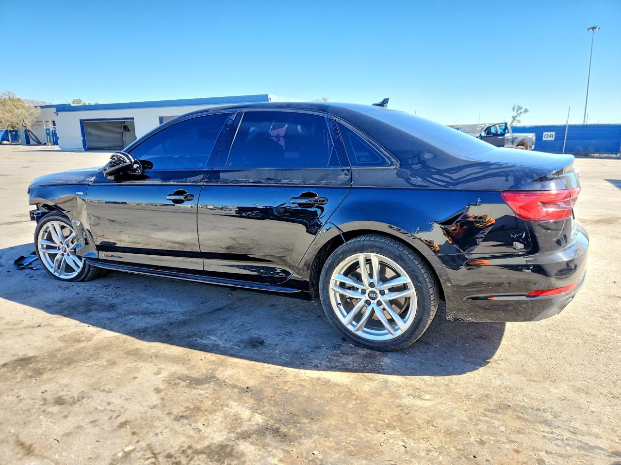 2017 AUDI A4