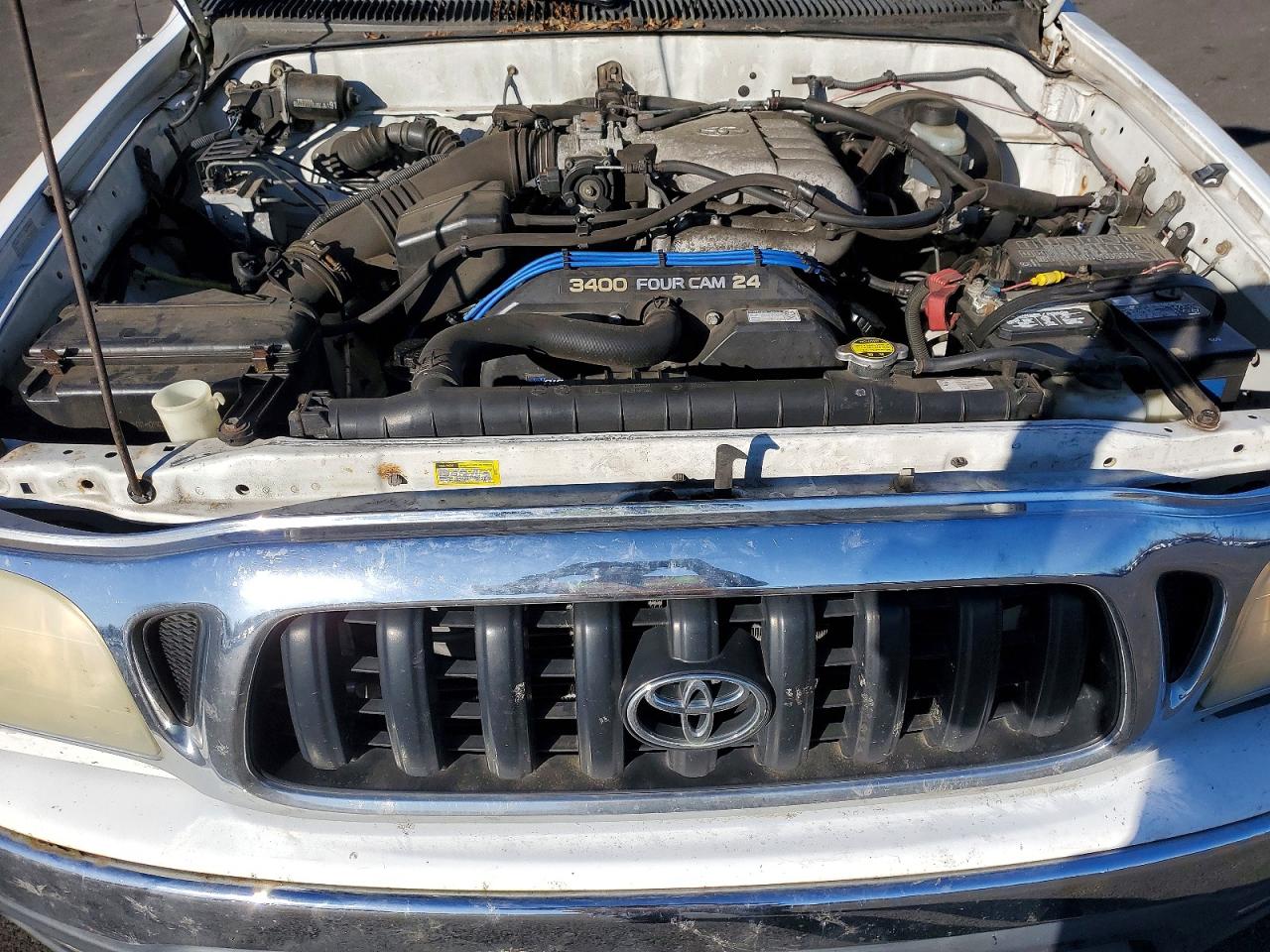 2004 TOYOTA TACOMA