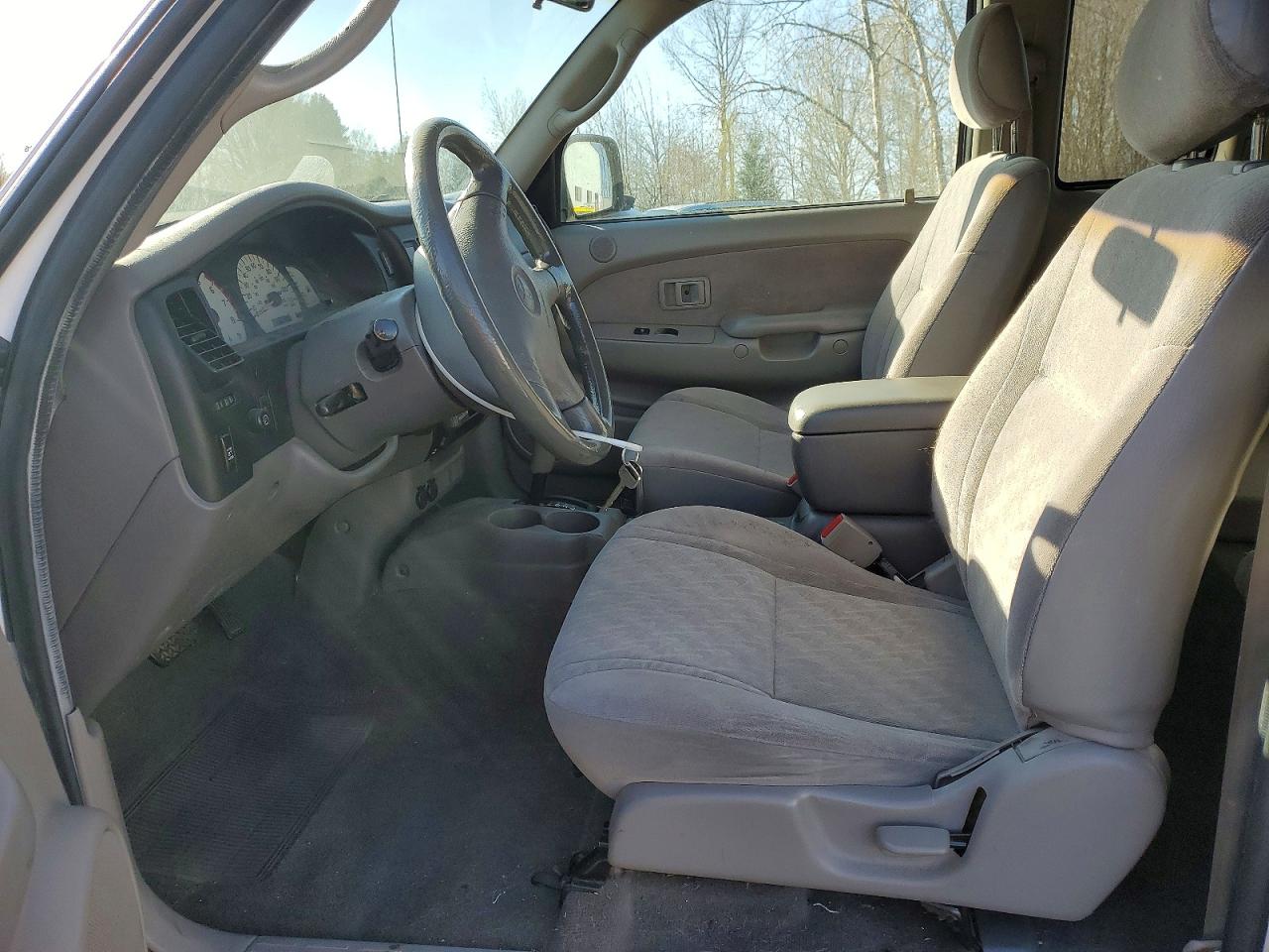 2004 TOYOTA TACOMA
