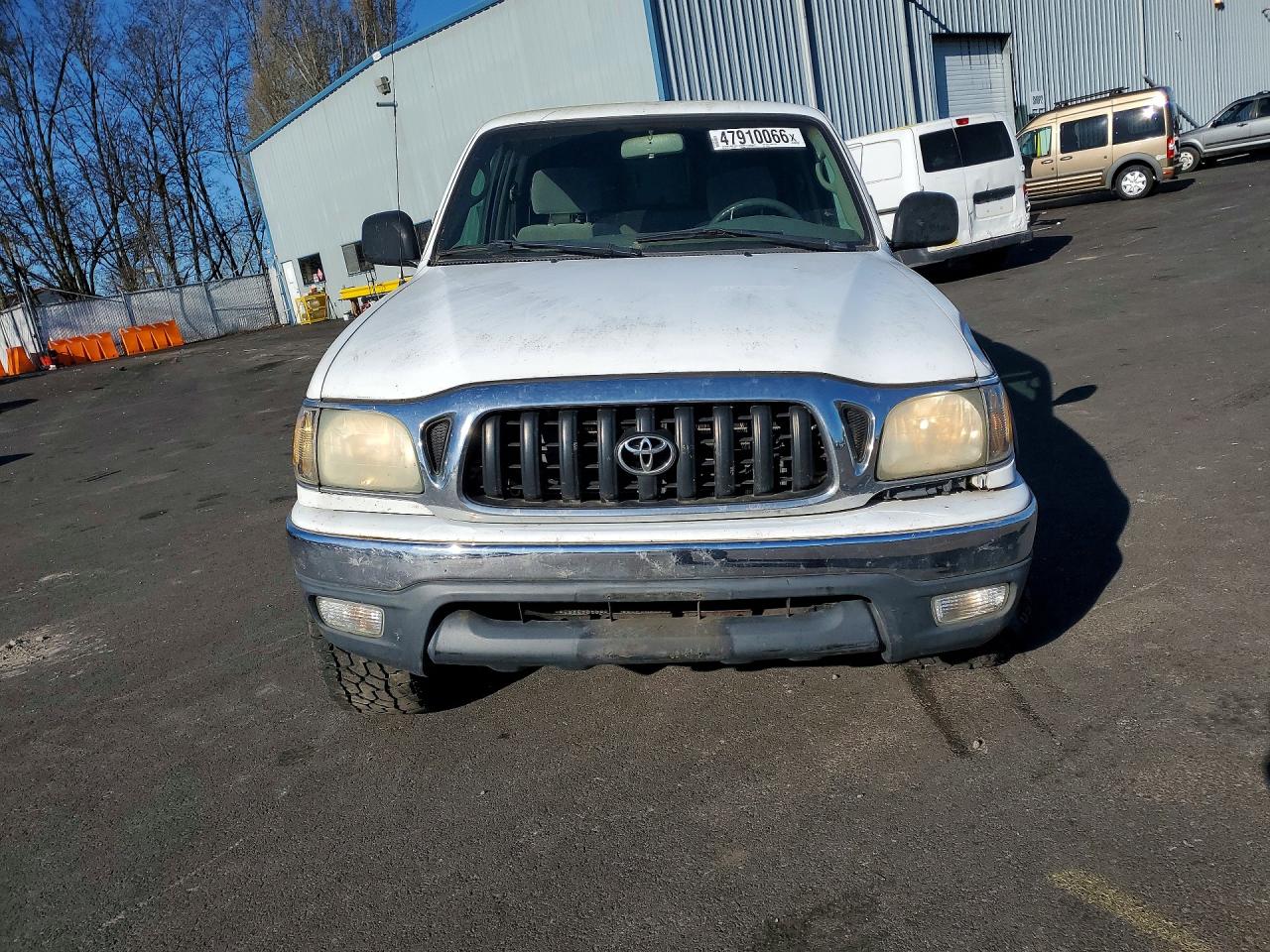 2004 TOYOTA TACOMA