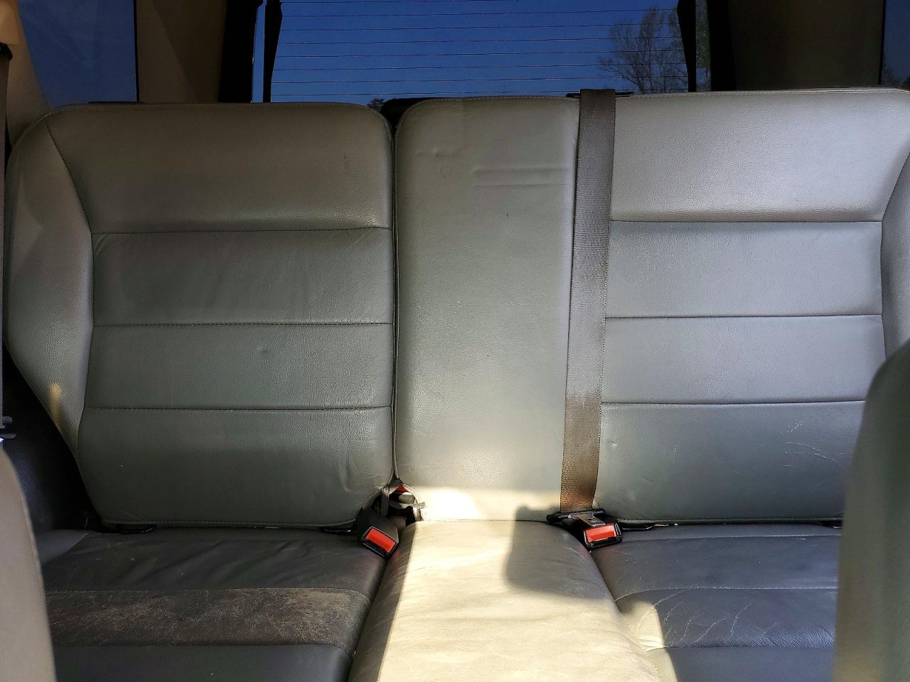 2005 FORD ESCAPE