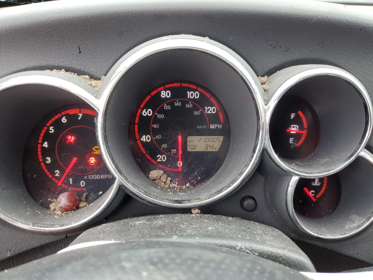 2004 TOYOTA COROLLA