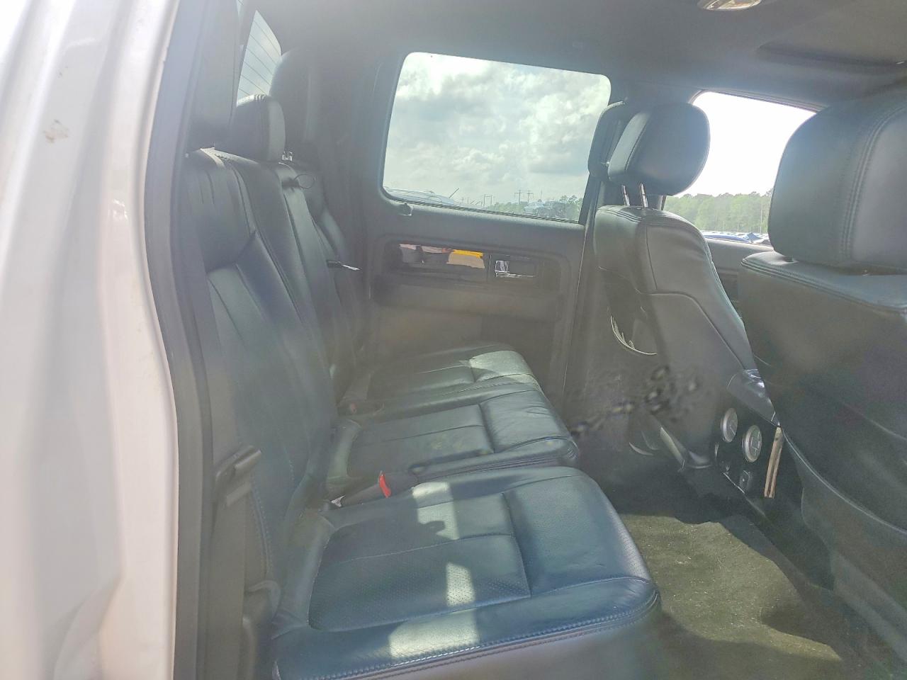 2014 FORD F150