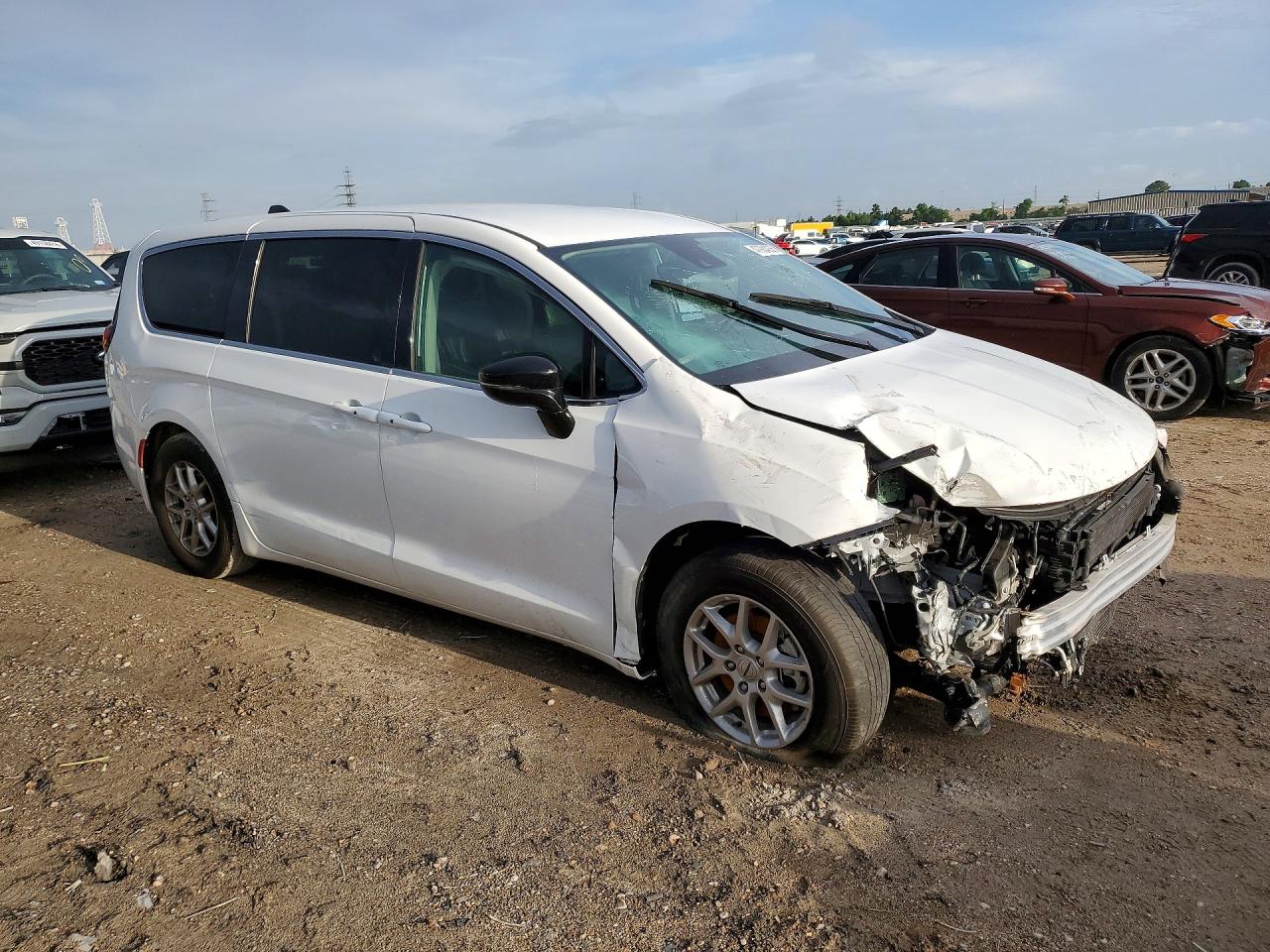 2024 CHRYSLER PACIFICA