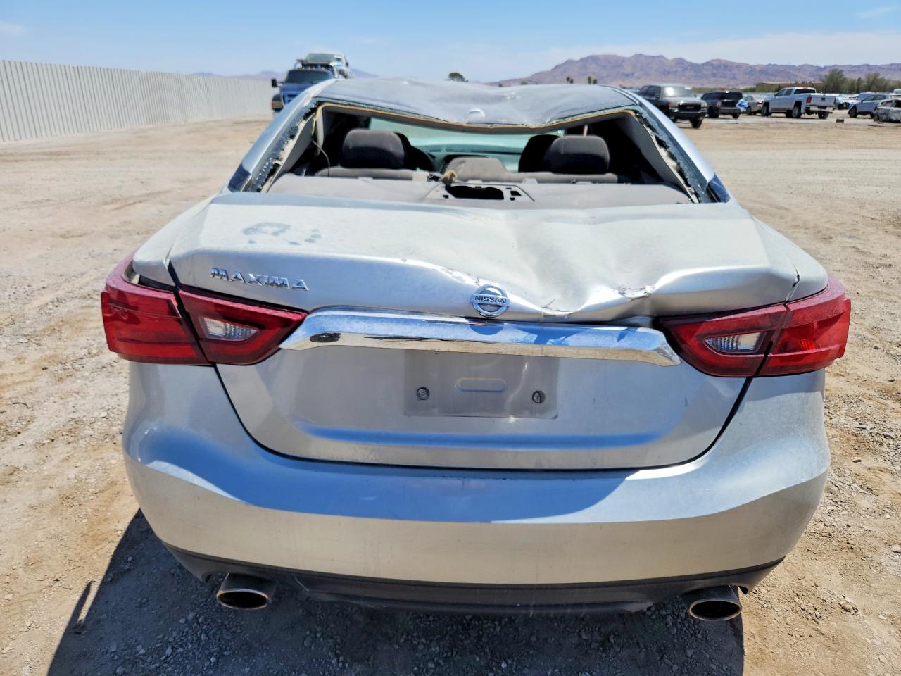 2018 NISSAN MAXIMA