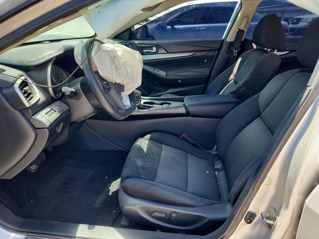 2018 NISSAN MAXIMA