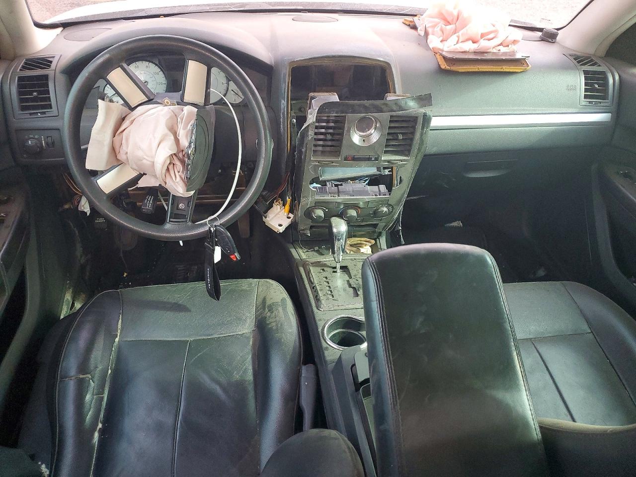 2008 CHRYSLER 300