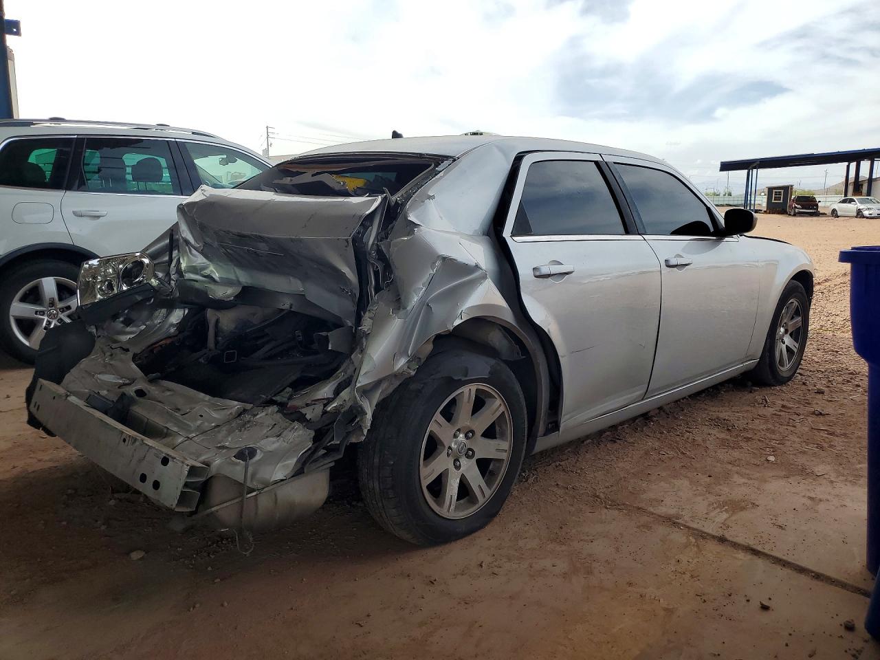 2008 CHRYSLER 300