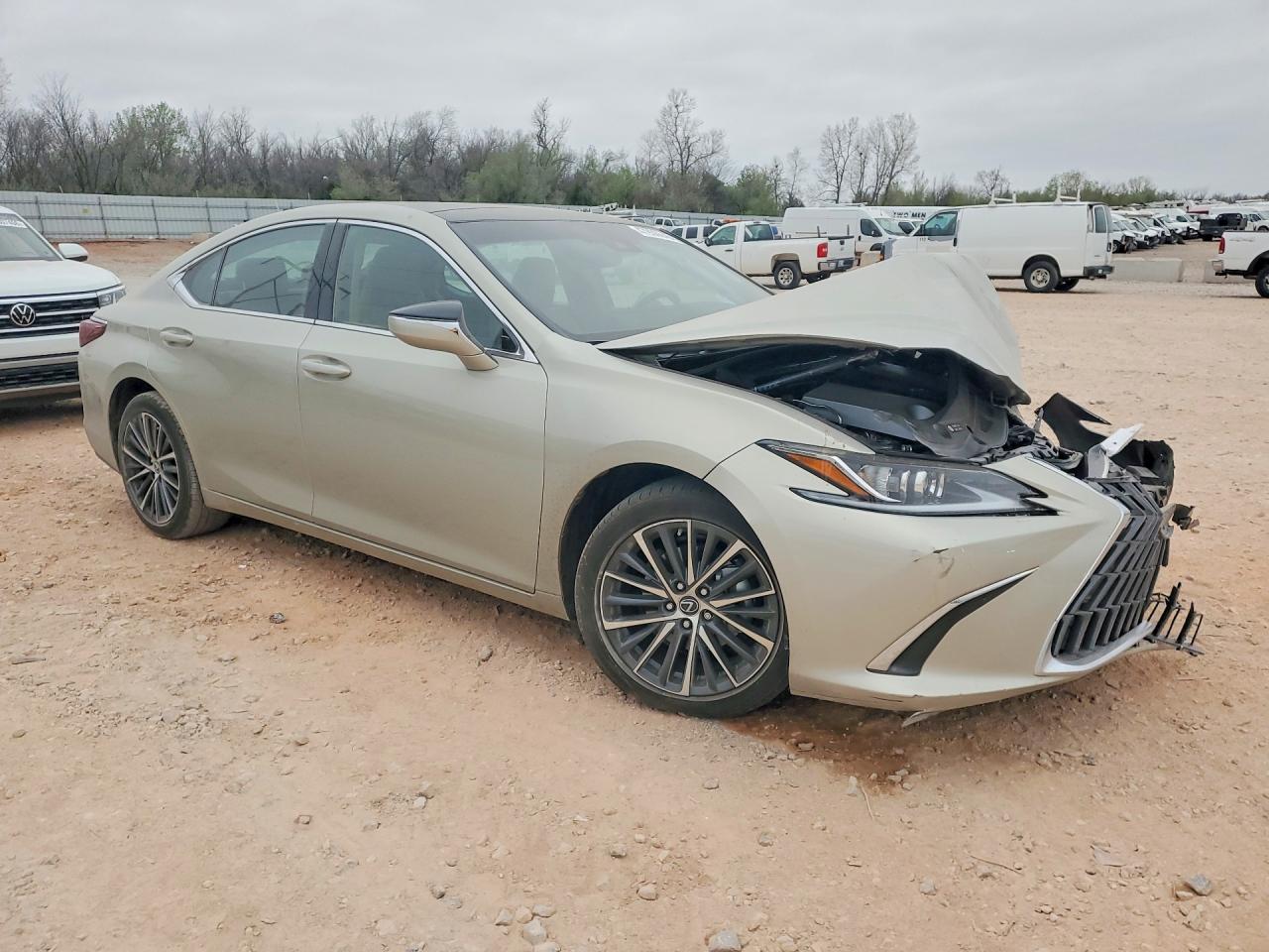 2025 LEXUS ES350