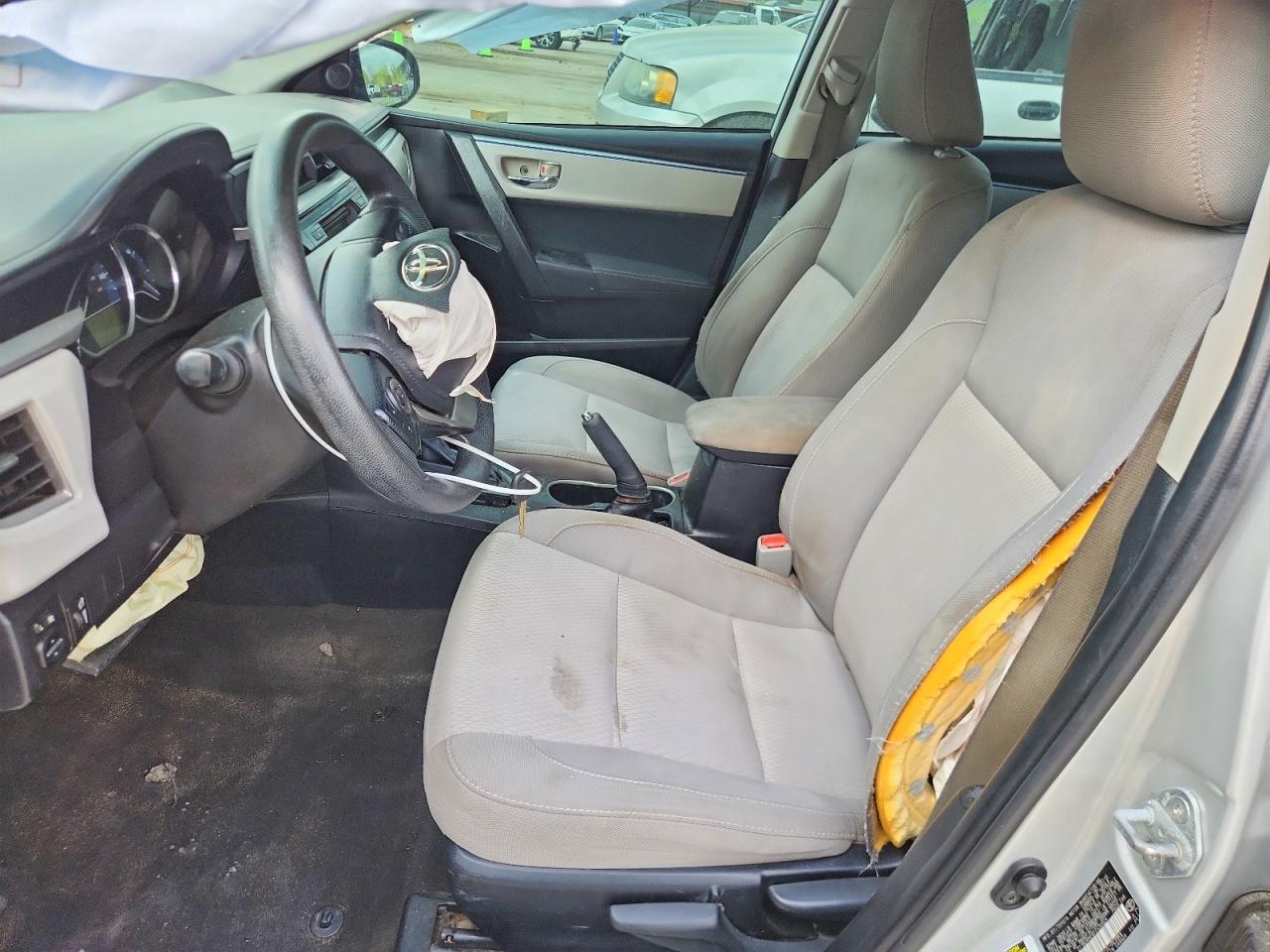 2015 TOYOTA COROLLA