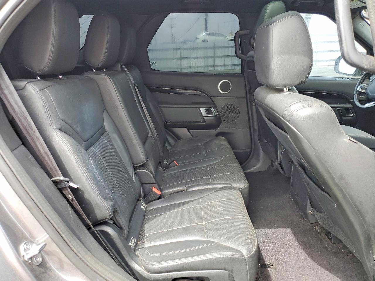 2017 LAND ROVER DISCOVERY