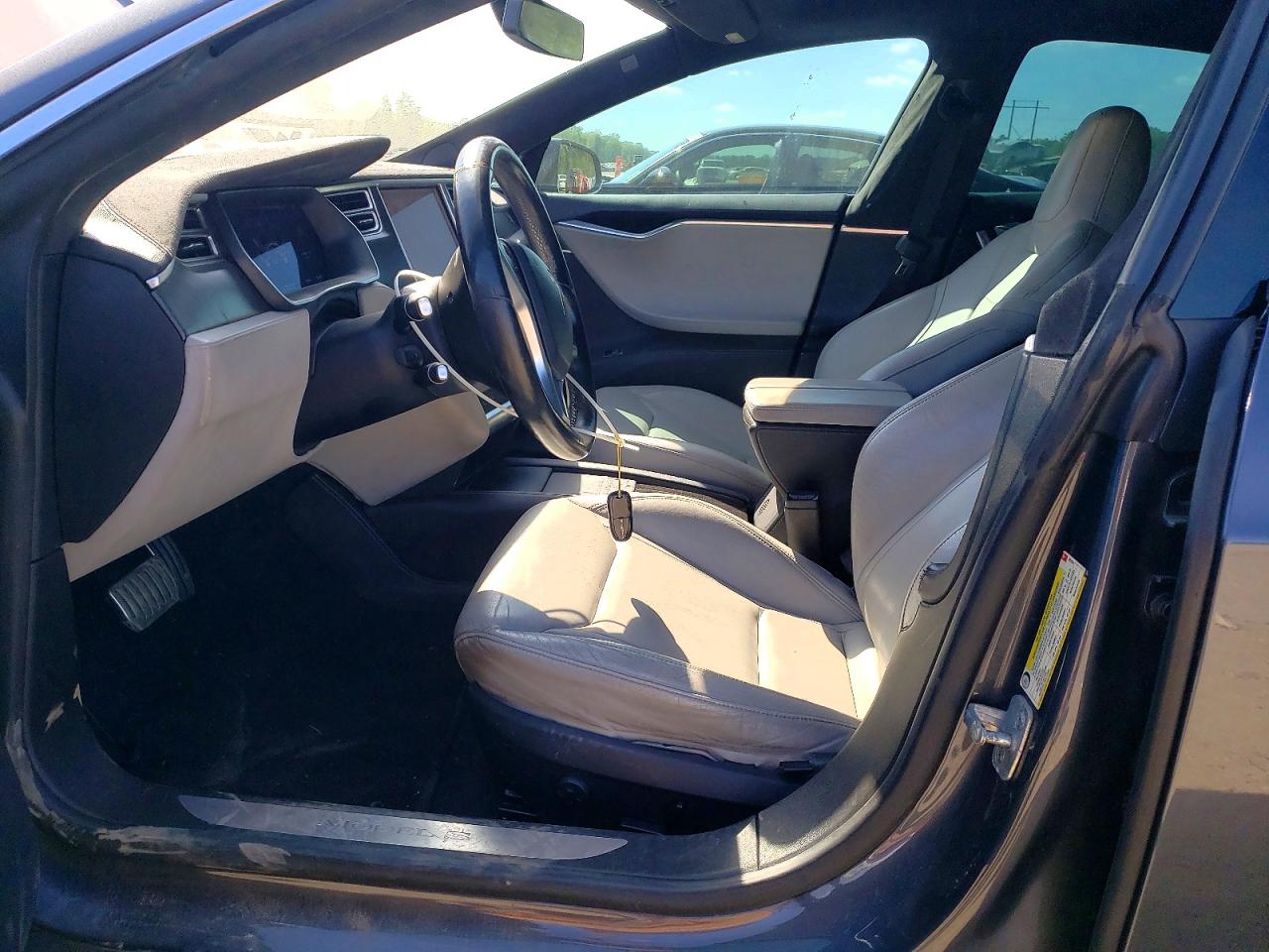 2015 TESLA MODEL S