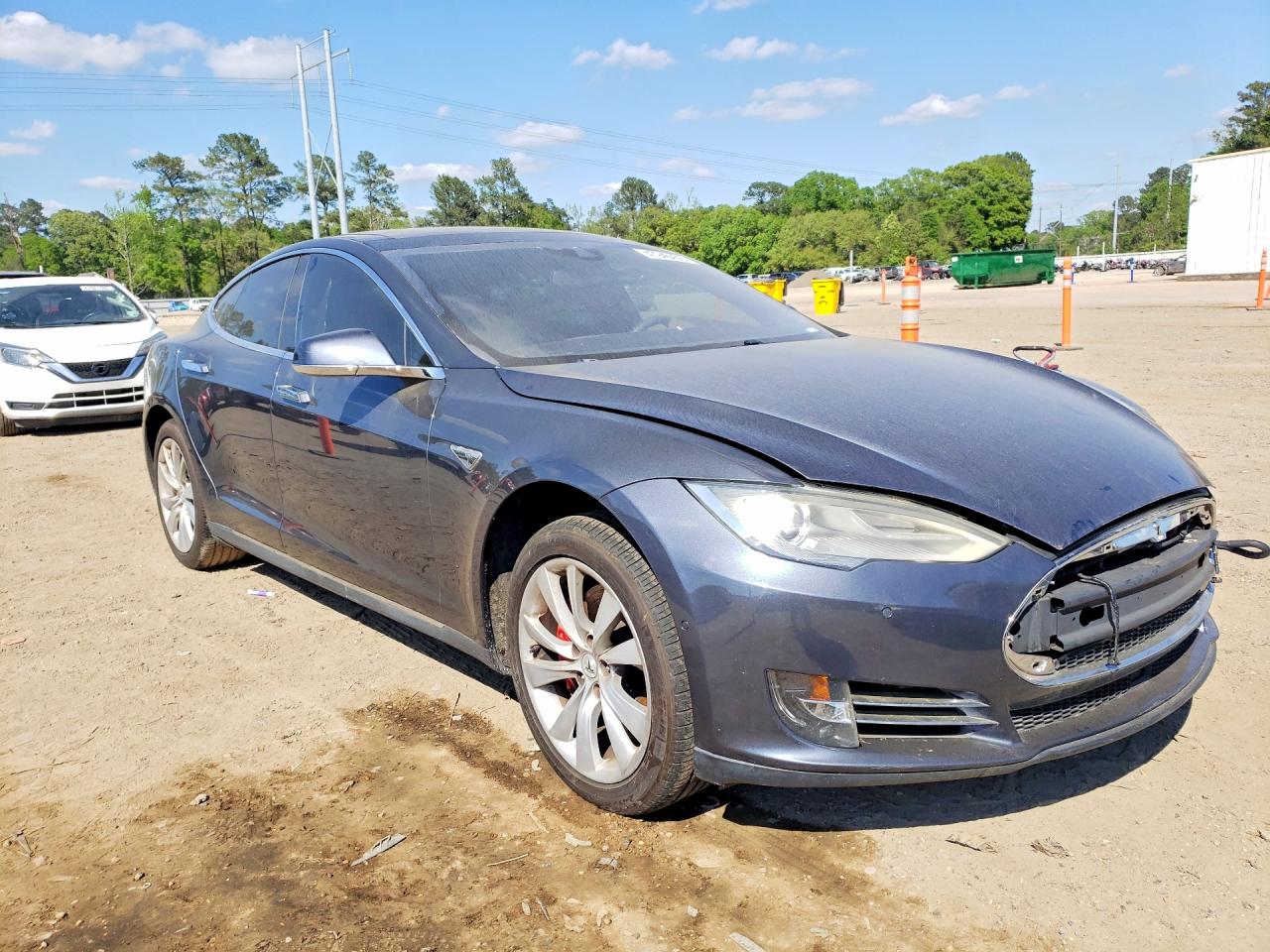 2015 TESLA MODEL S