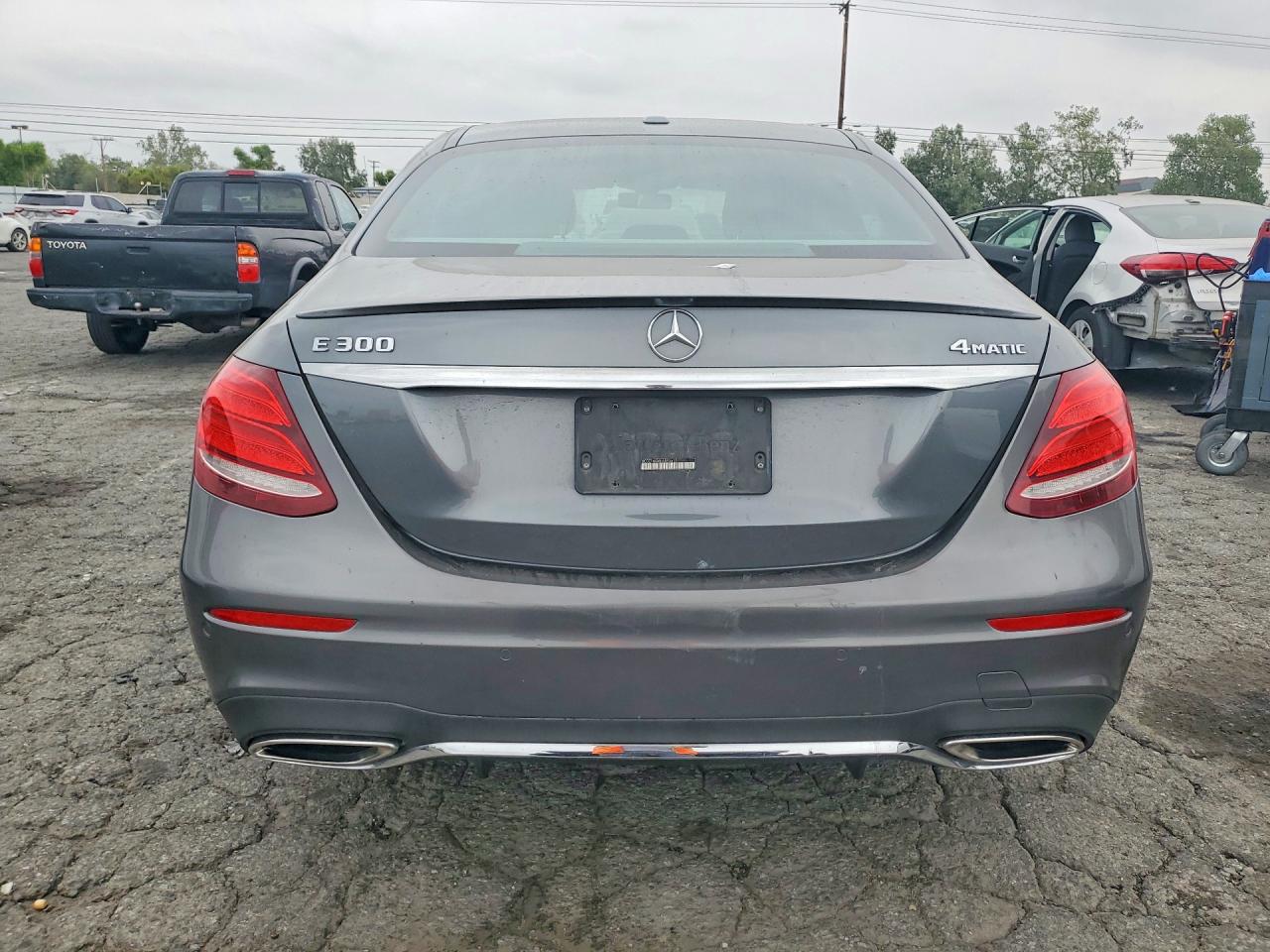 2017 MERCEDES-BENZ E-CLASS