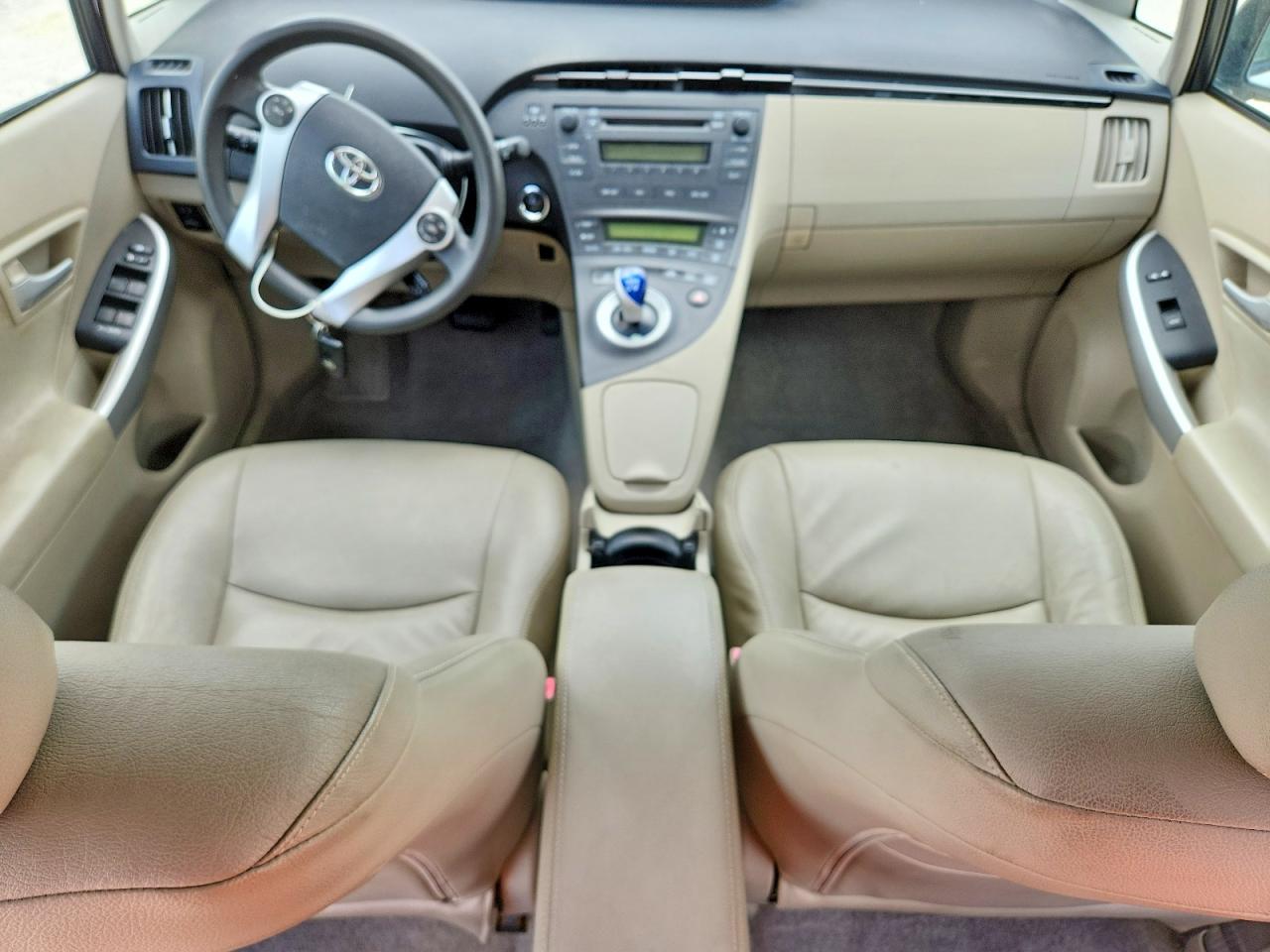 2011 TOYOTA PRIUS