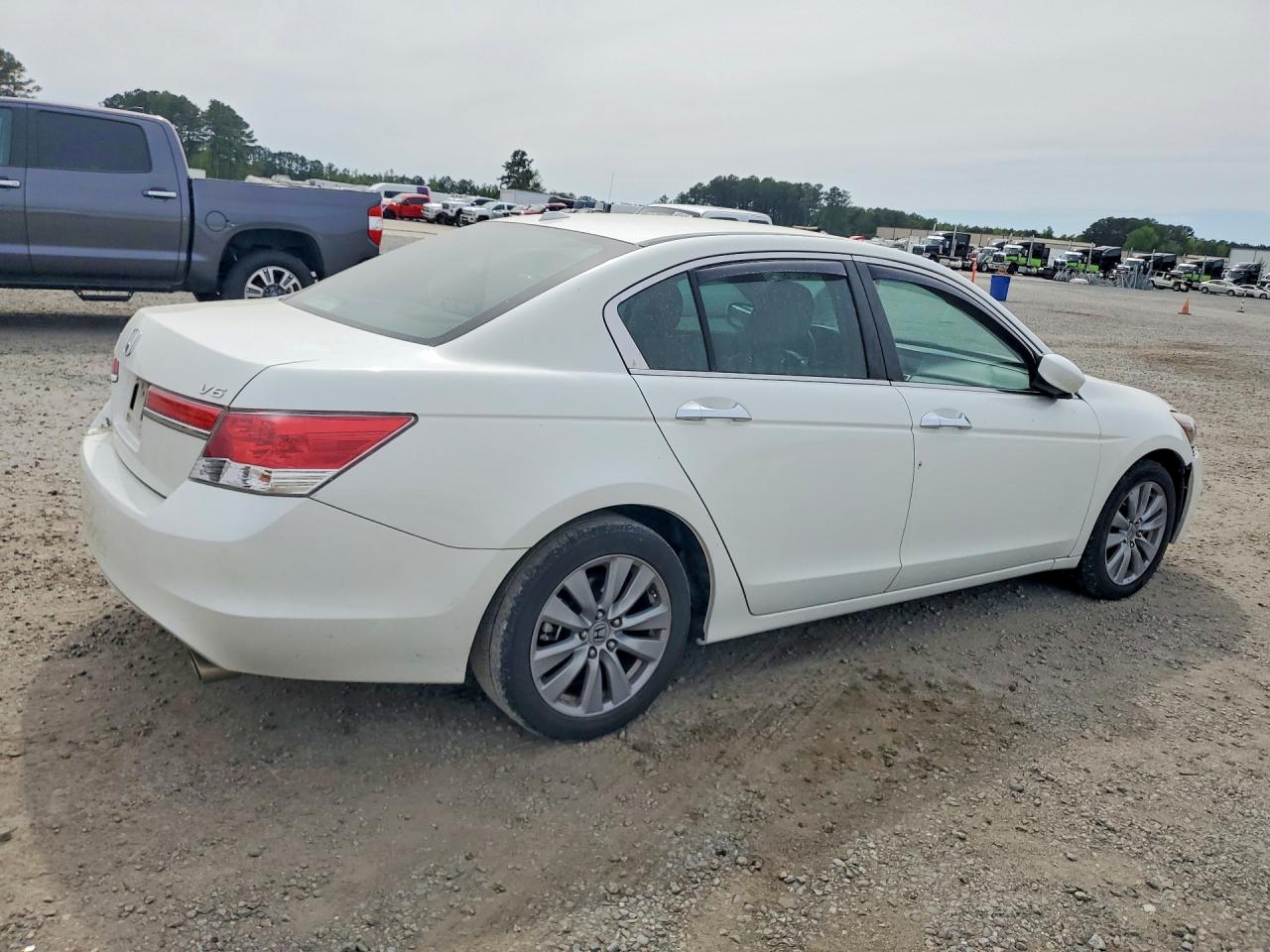 2012 HONDA ACCORD