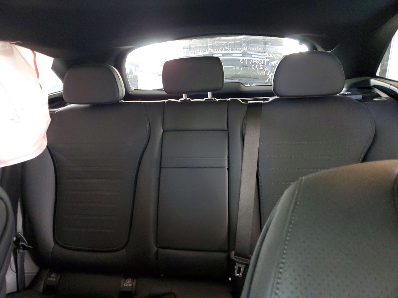 2026 MERCEDES-BENZ GLC 300 4M