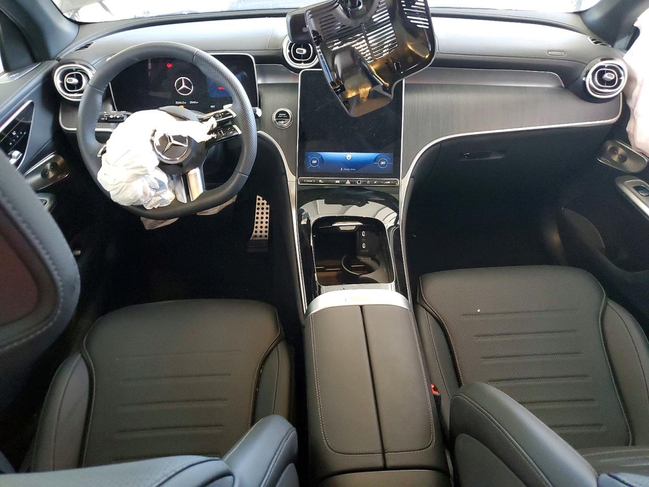 2026 MERCEDES-BENZ GLC 300 4M