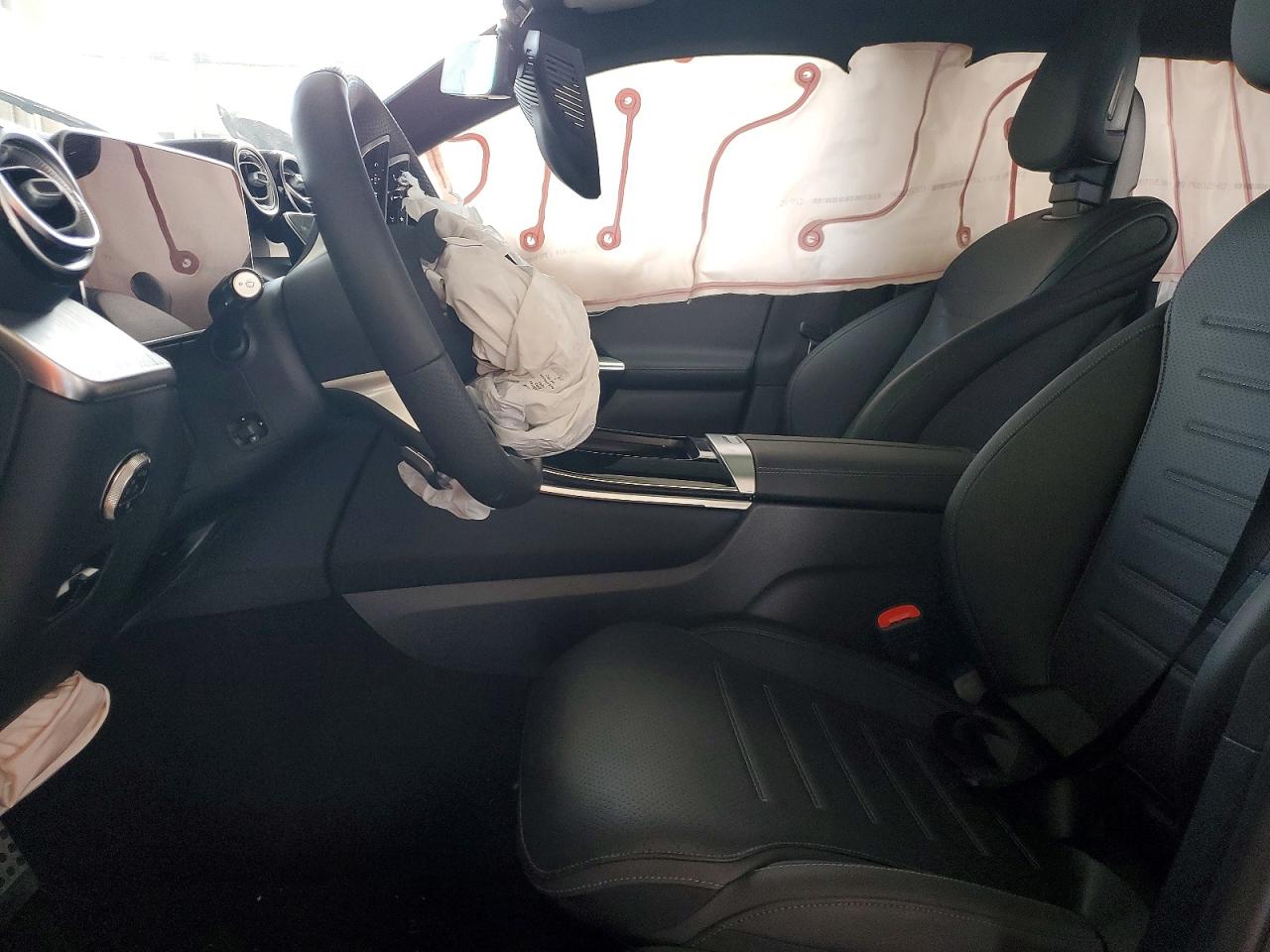 2026 MERCEDES-BENZ GLC 300 4M