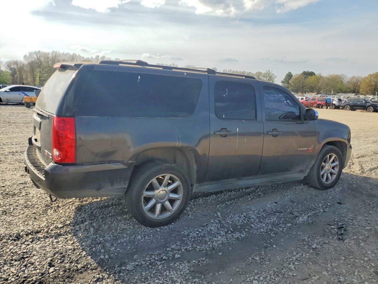 2010 GMC YUKON