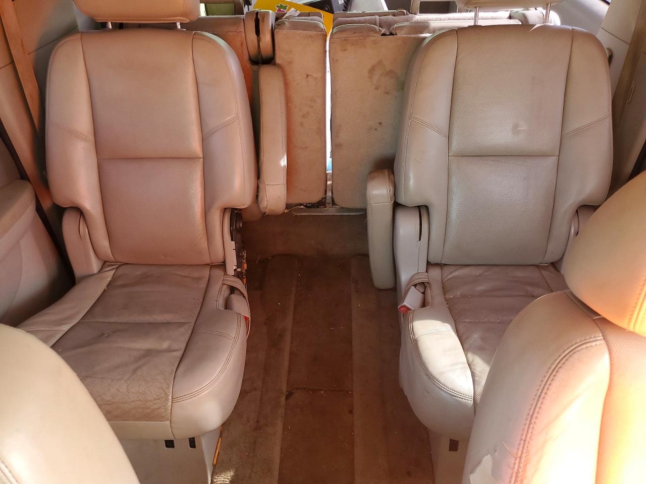 2010 GMC YUKON