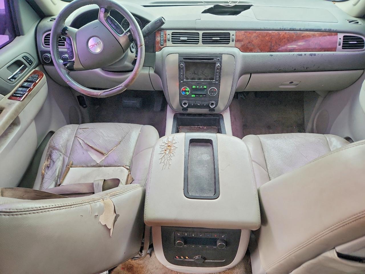 2010 GMC YUKON