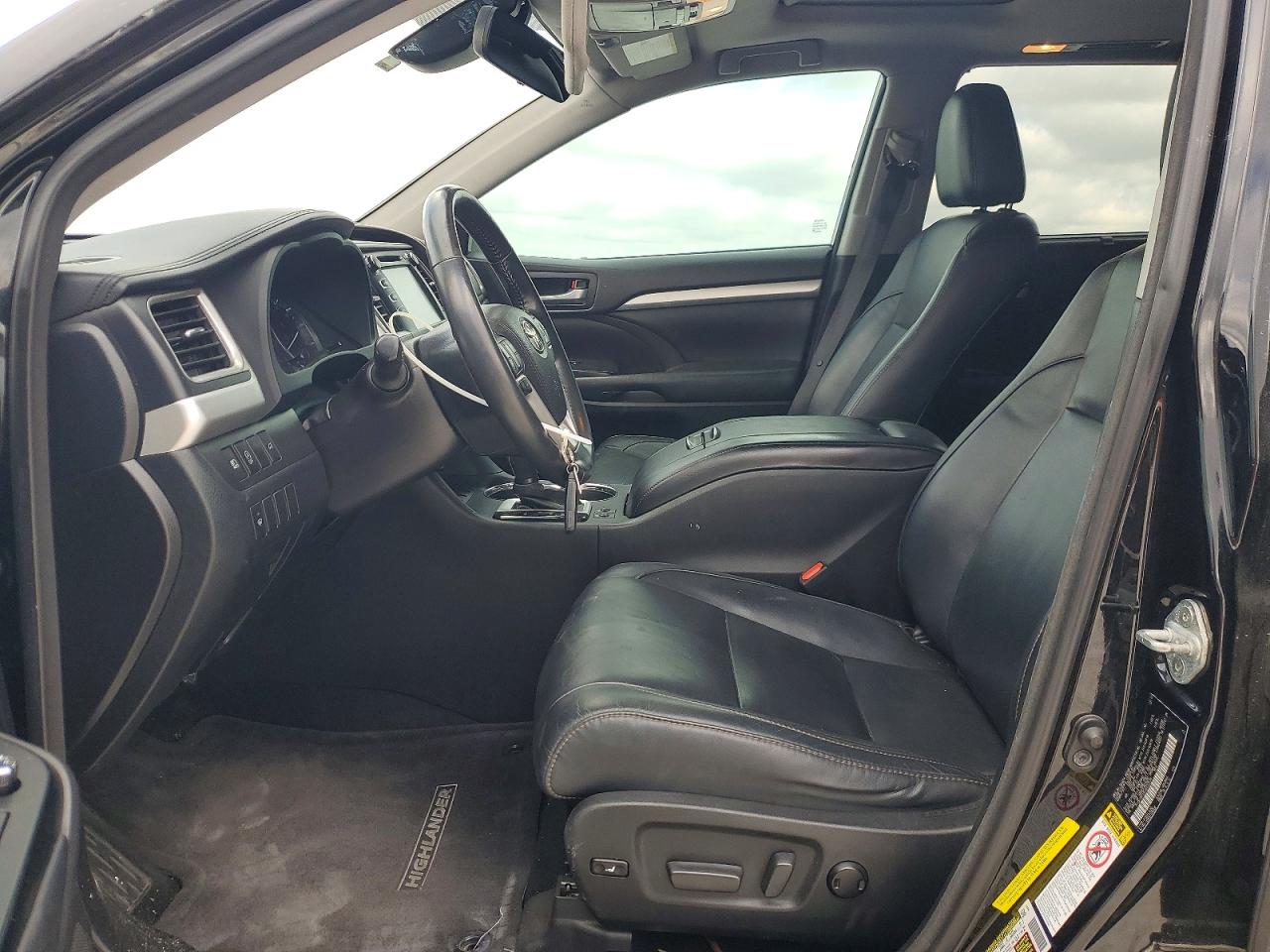 2018 TOYOTA HIGHLANDER