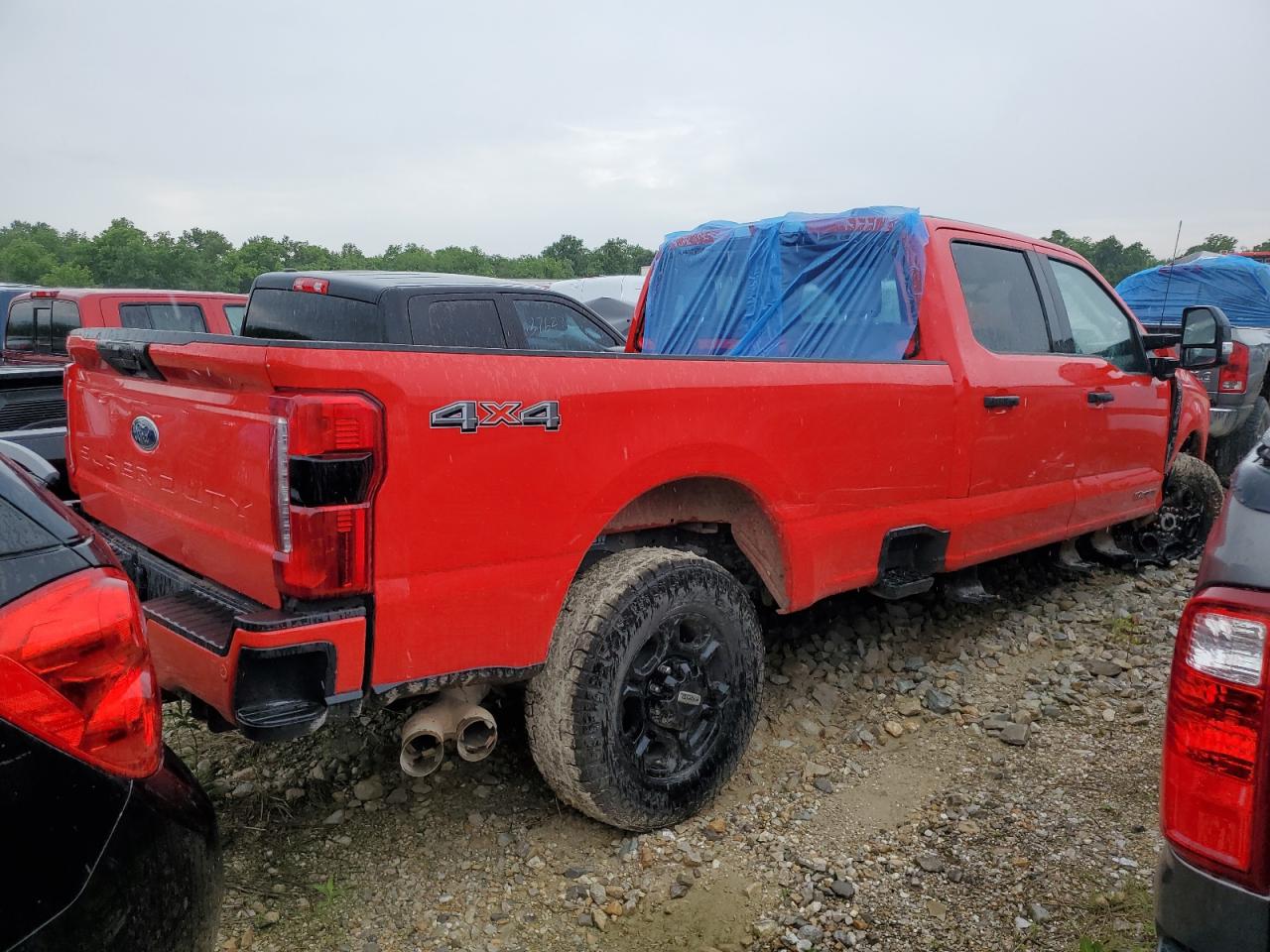 2023 FORD F350