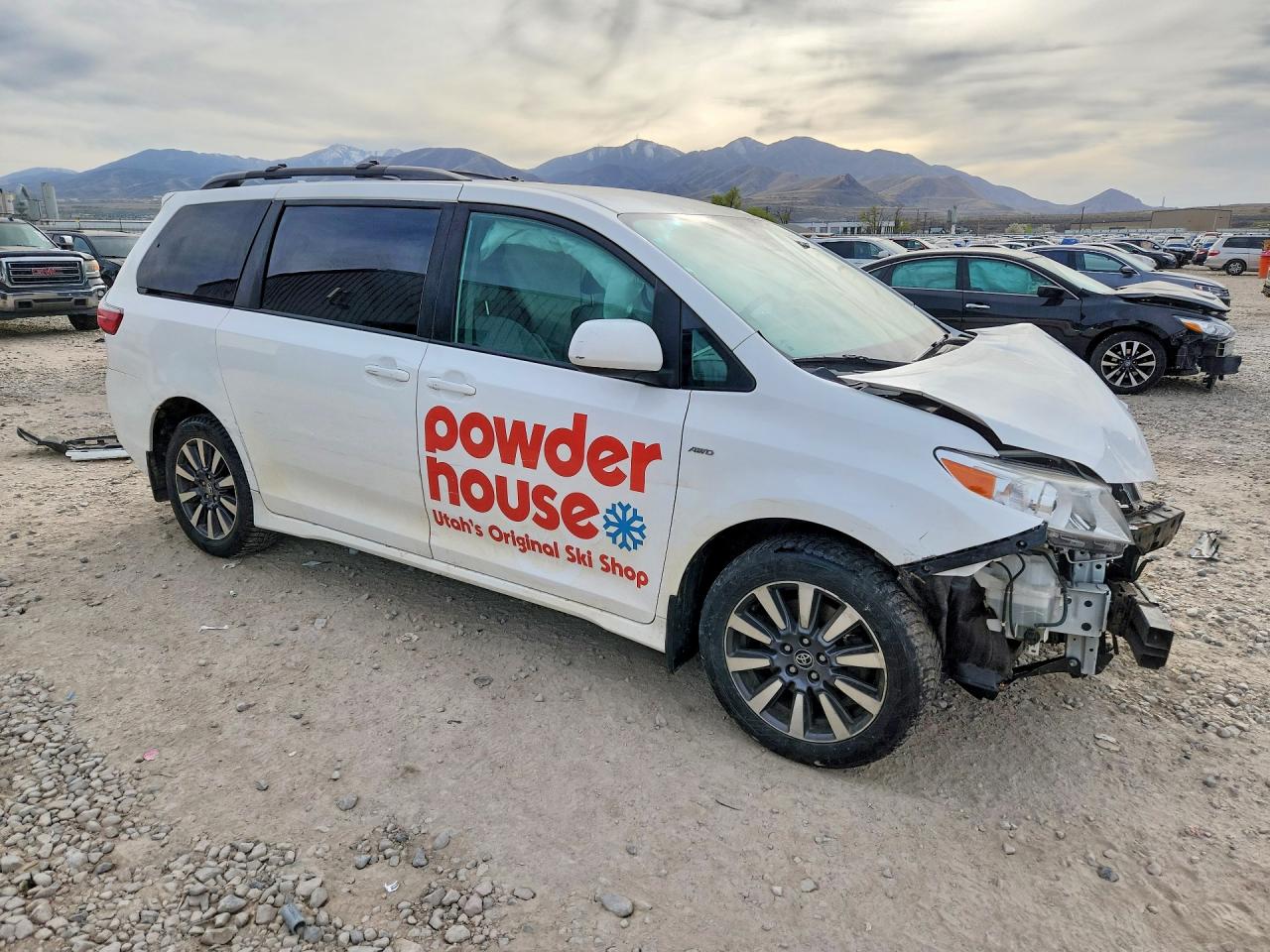 2020 TOYOTA SIENNA