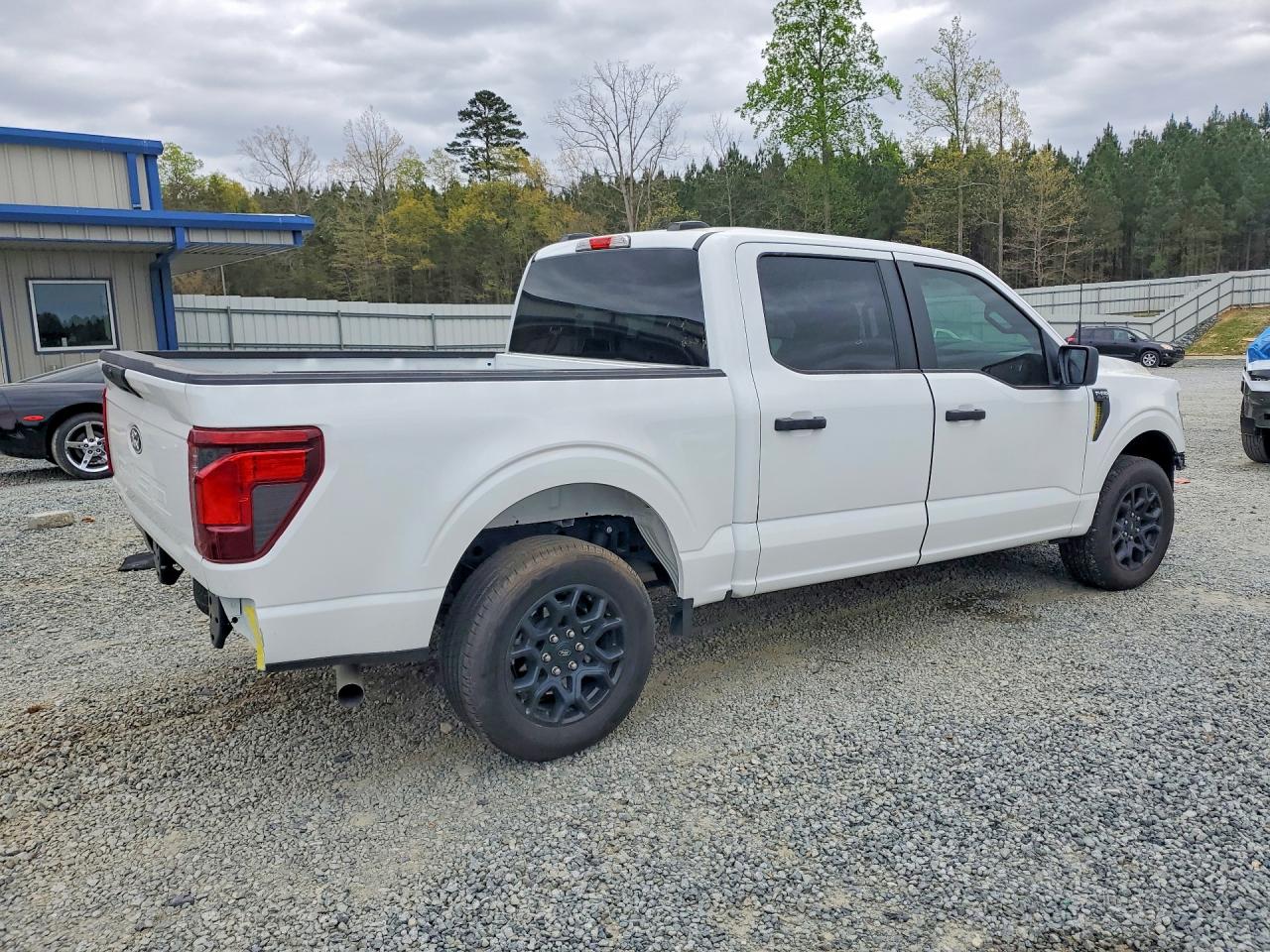 2025 FORD F150