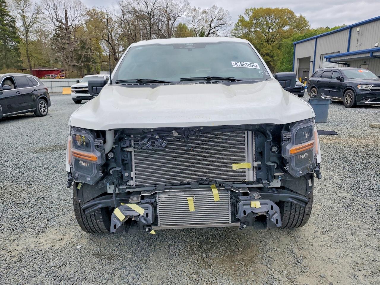 2025 FORD F150