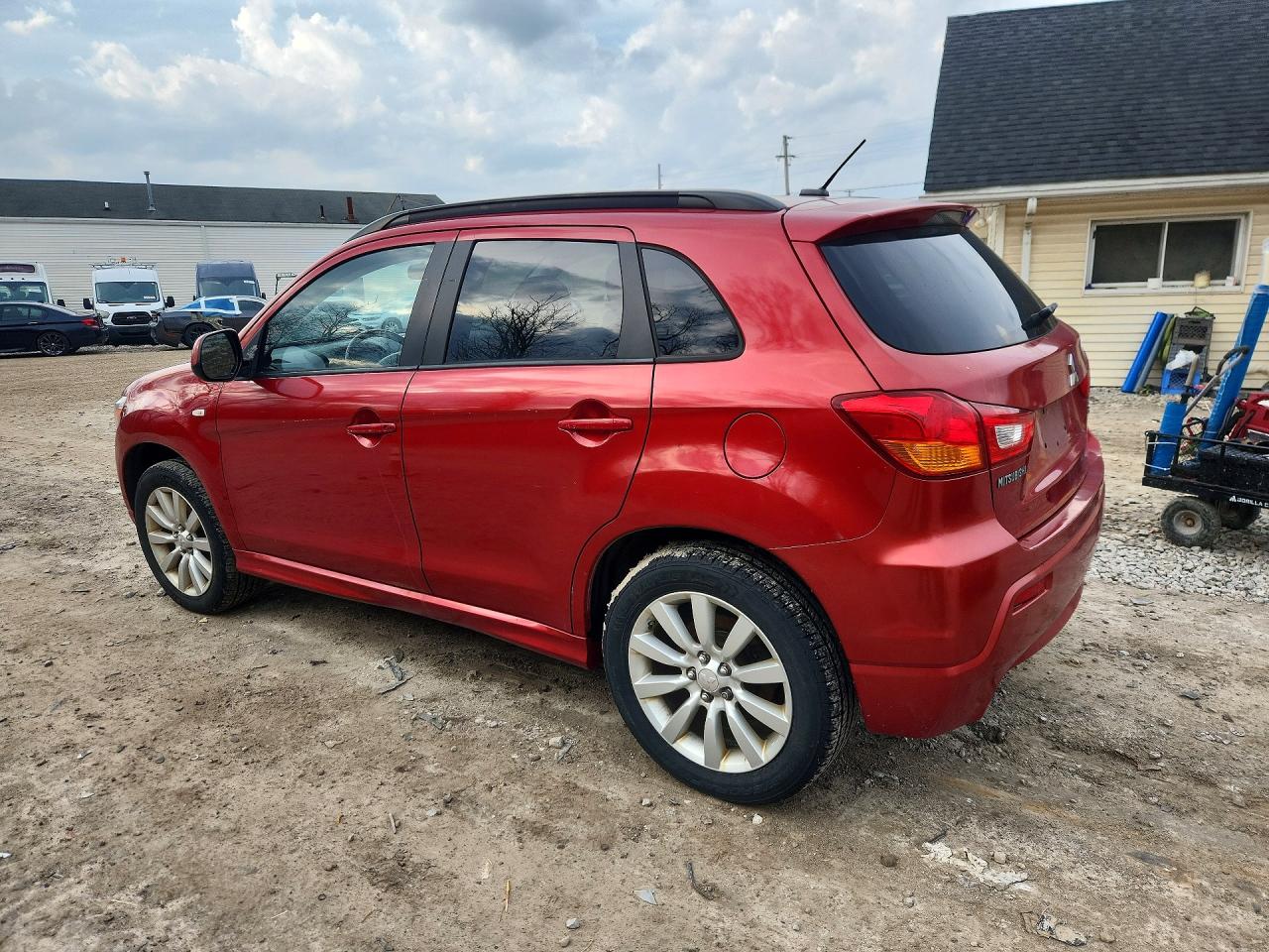 2011 MITSUBISHI OUTLANDER