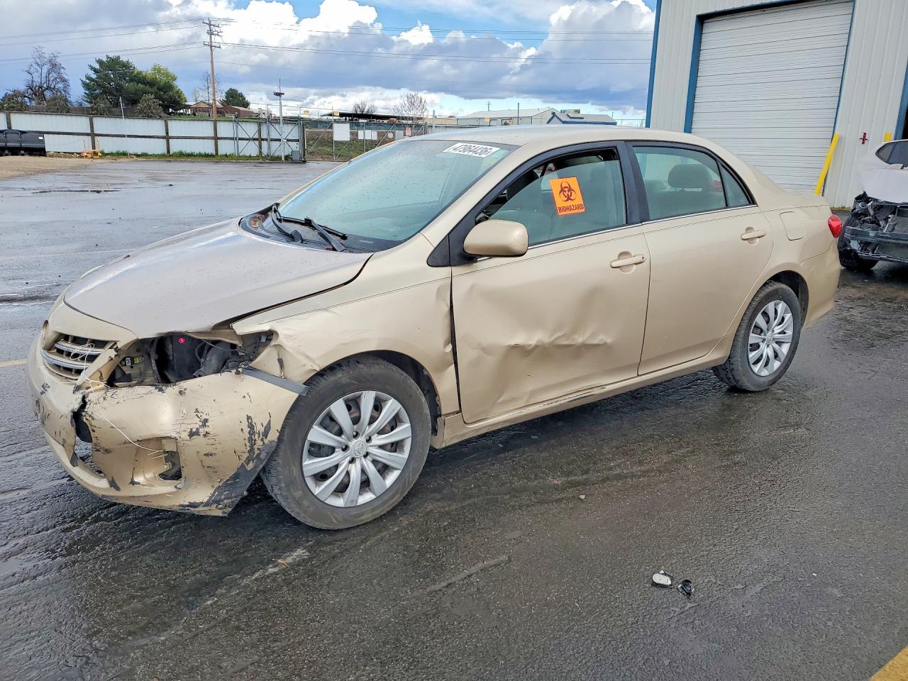 2013 TOYOTA COROLLA