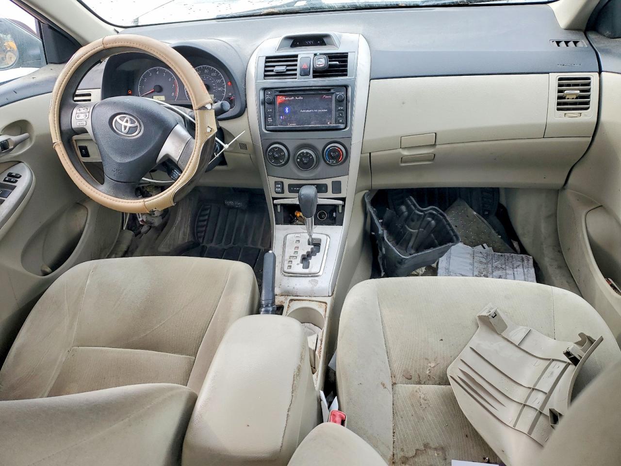 2013 TOYOTA COROLLA