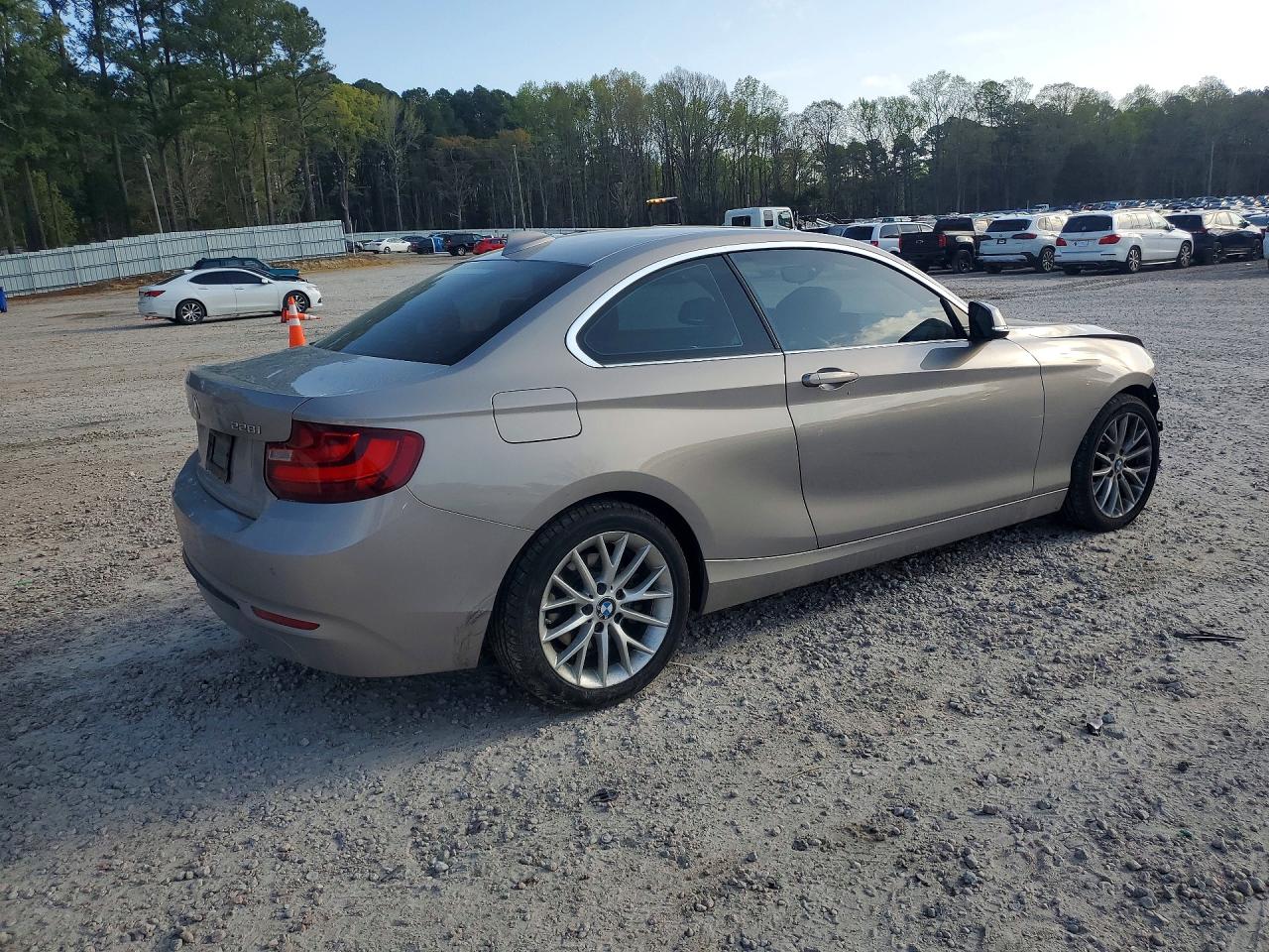 2016 BMW 2 SERIES