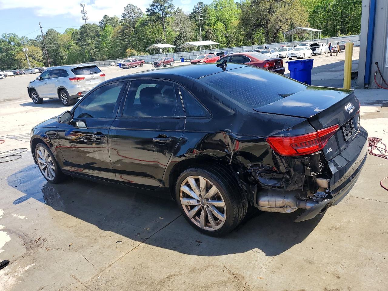 2017 AUDI A4